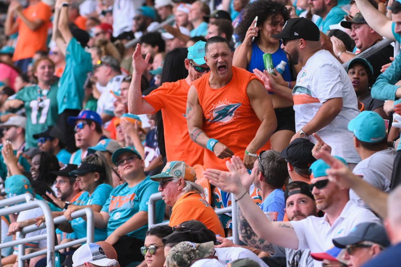 Miami Fans Finds Cars Burnt After Game