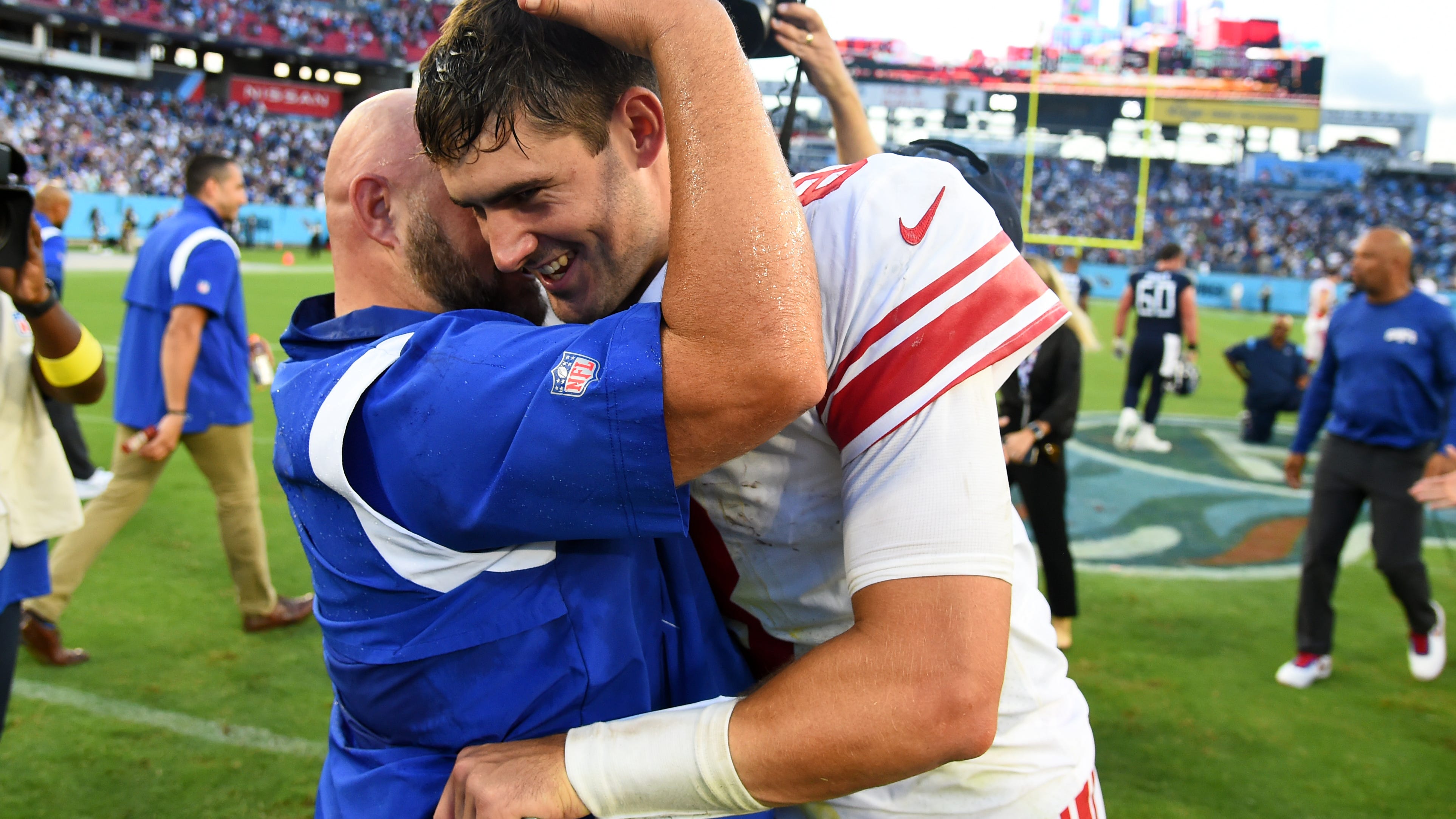How Daniel Jones and Brian Daboll went from heated conversation to winning embrace