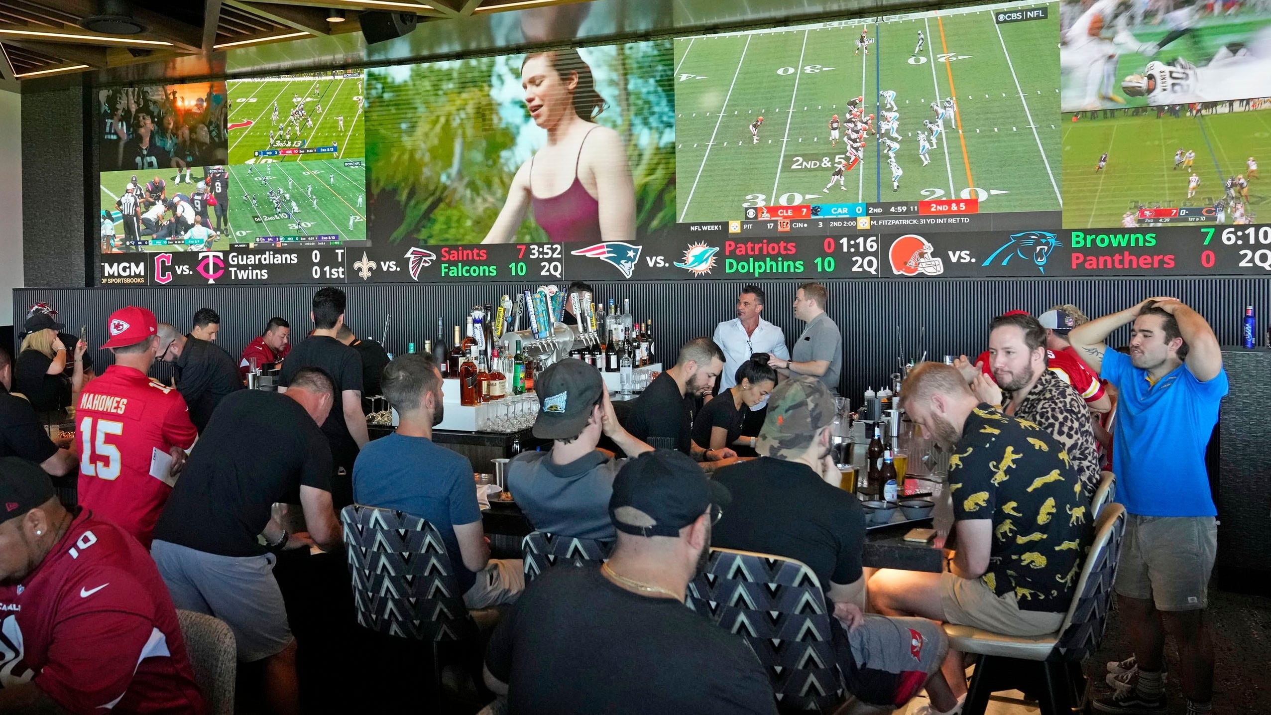 Best NFL Week 2 Sportsbook Promotions: Maximize Your Bets with Exclusive BetQL Offers