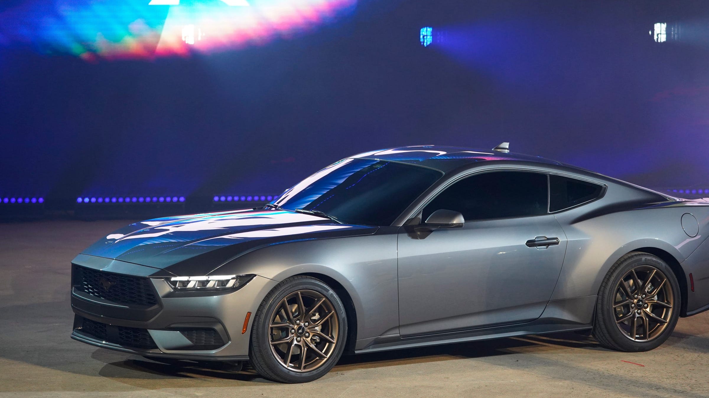 WATCH: Ford unveils 2024 Mustang at Detroit Auto Show