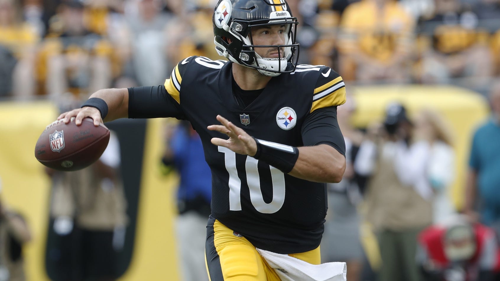 Tomlin-why Mitch better, LB love, work to do & Austin status