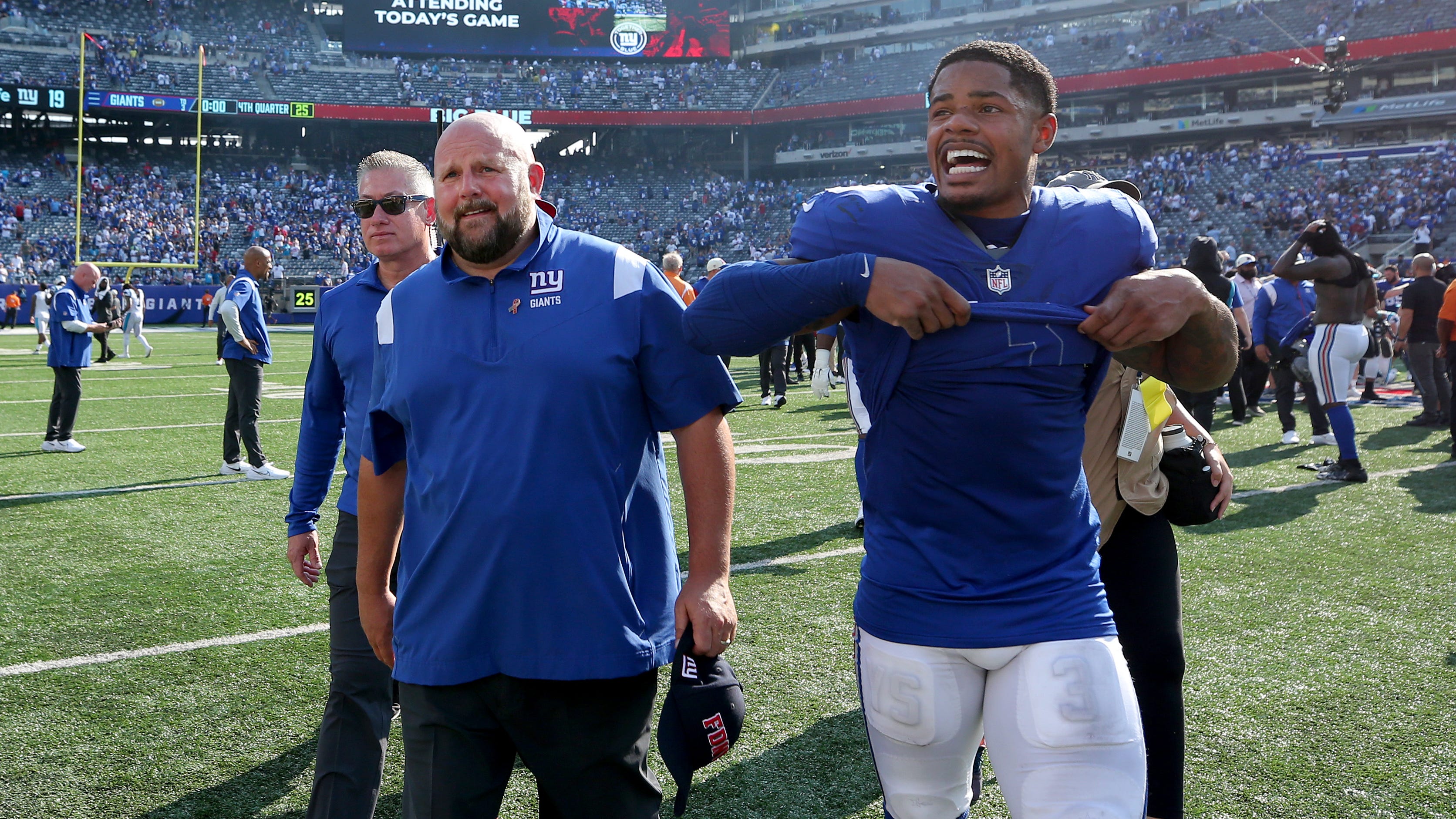 Sterling Shepard vows to return from torn ACL: 'I'm a fighter, I want to go out on my own terms'