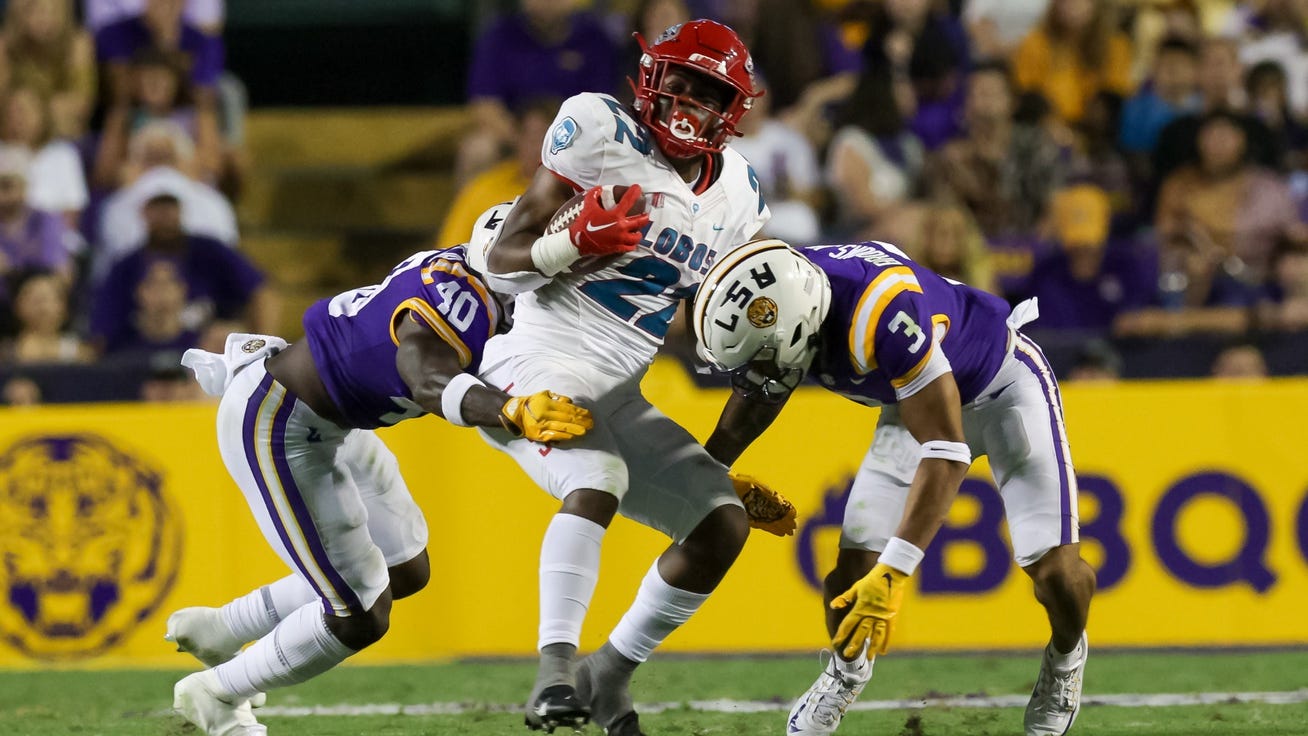Undermanned LSU clamps New Mexico for rare shutout; here's how it happened