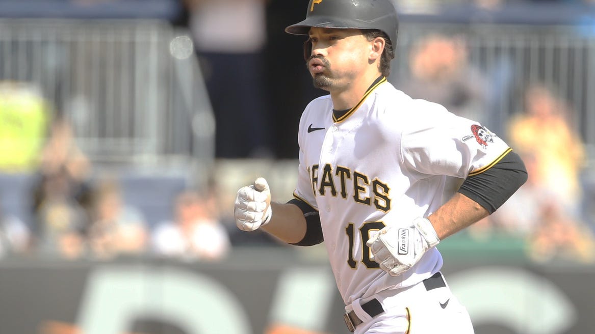 Heyman: Pirates looking for Juan Soto-type return for Reynolds