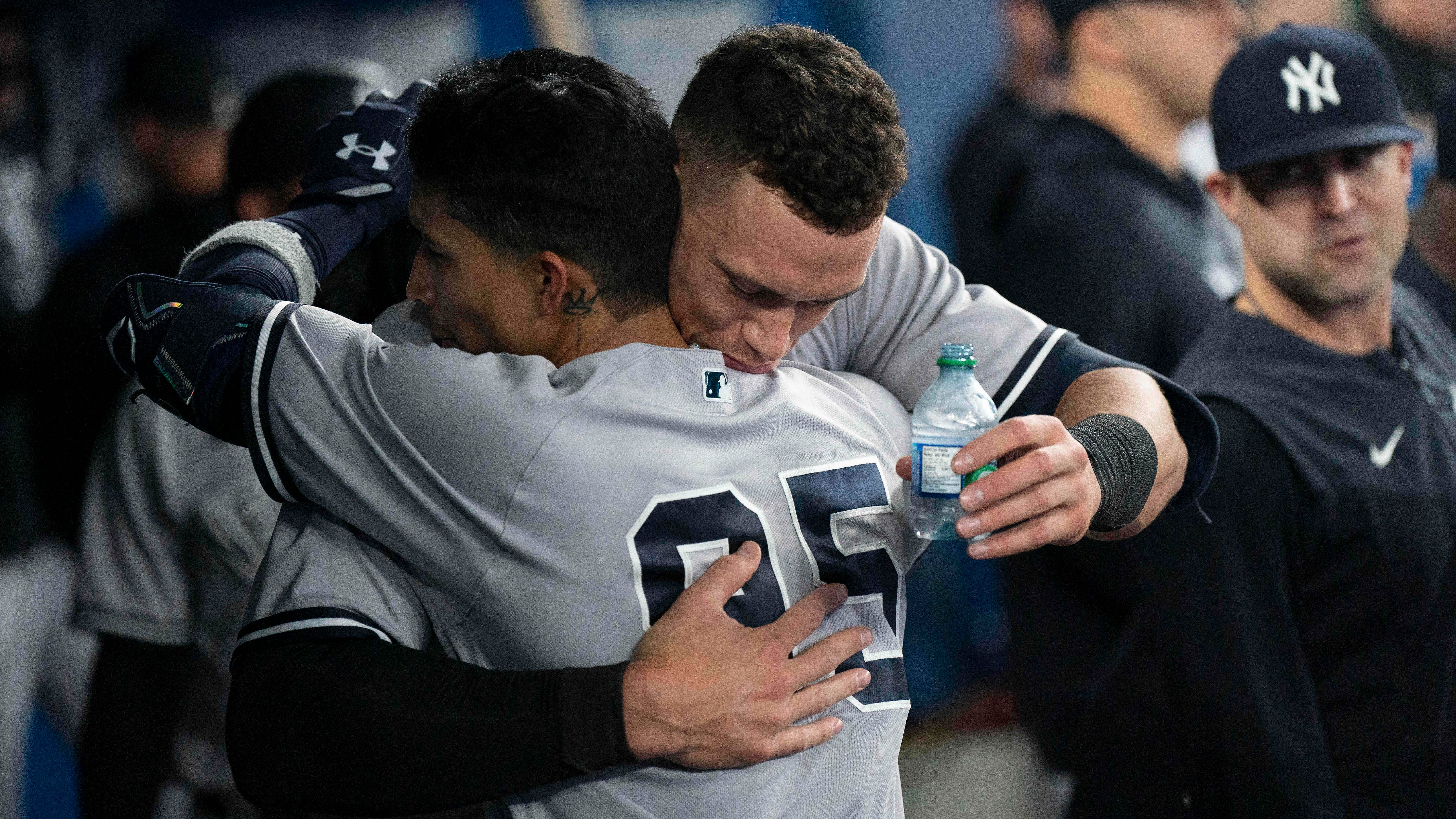 LISTEN: John Sterling's call of Aaron Judge's record-tying 61st home run