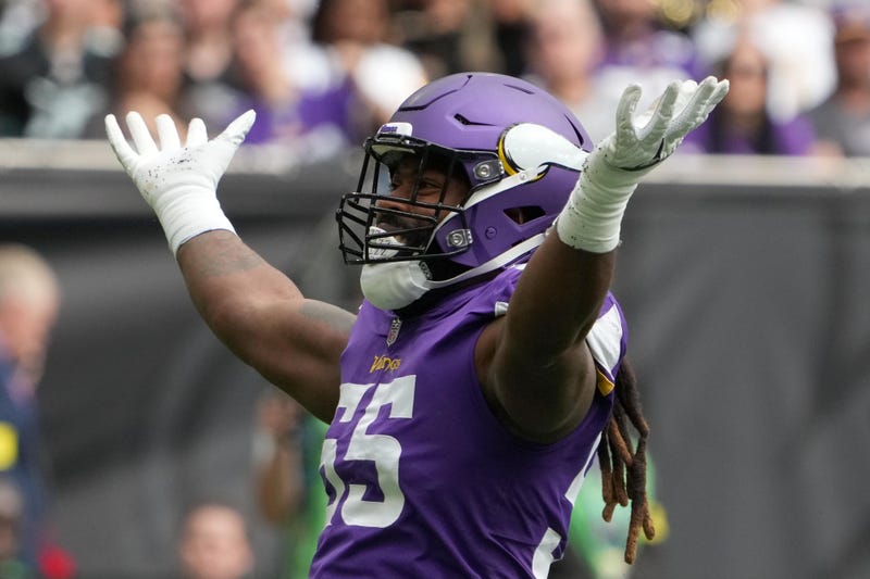 Minnesota Vikings linebacker Za'Darius Smith