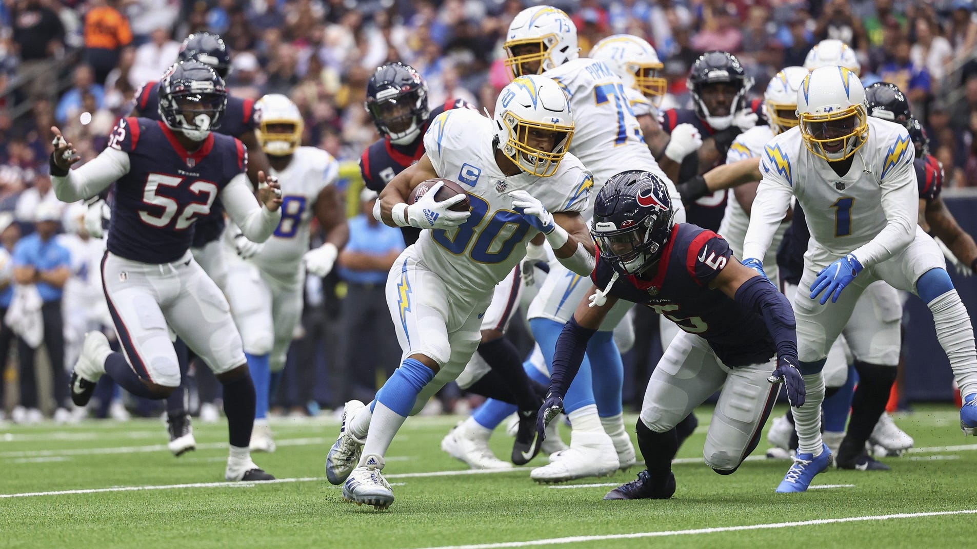 Ekeler scores 3 touchdowns, Chargers hold off Texans 34-24