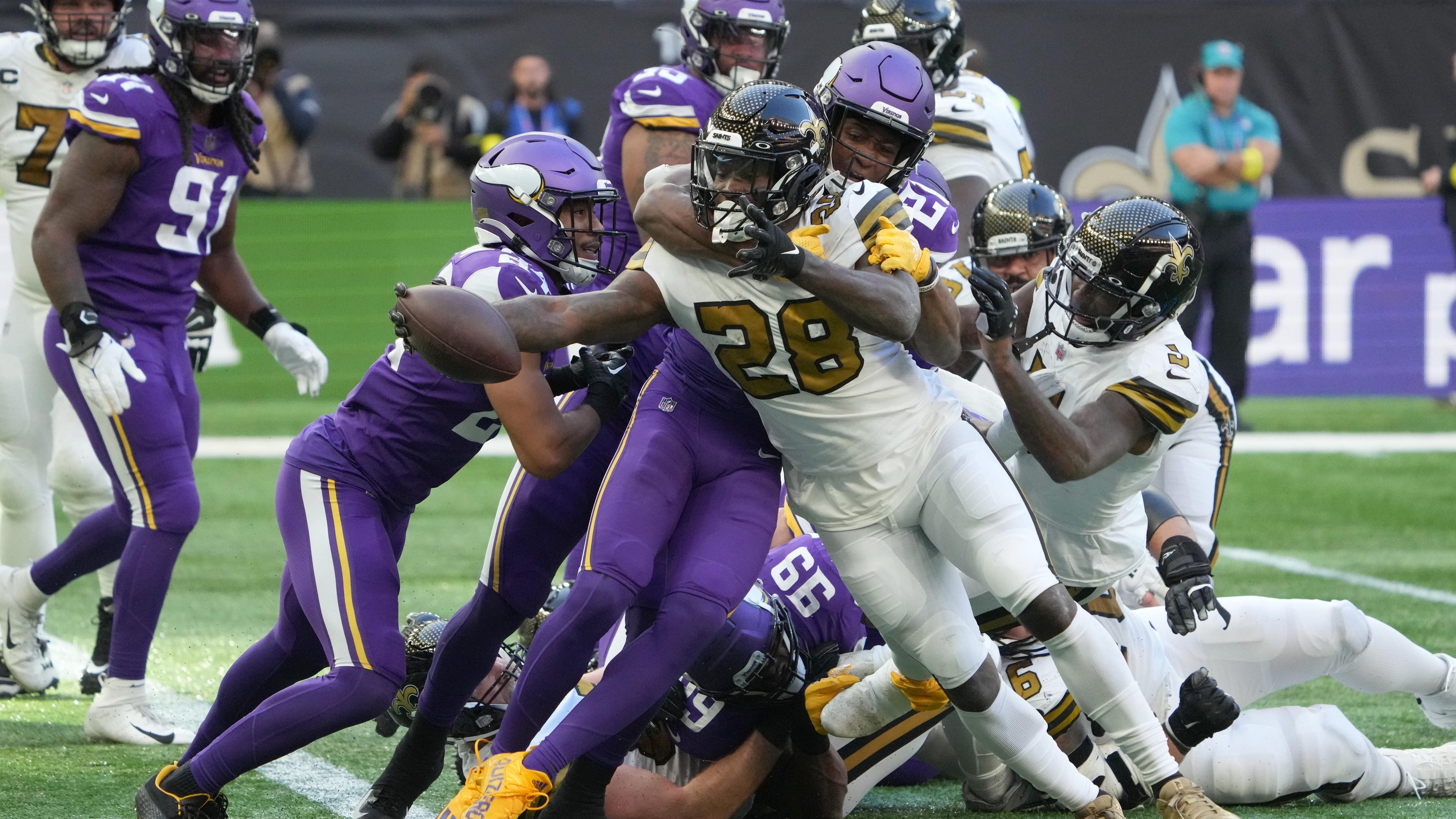 Saints didn't want to lose Latavius Murray, but 'we're not going to hold any hostages'