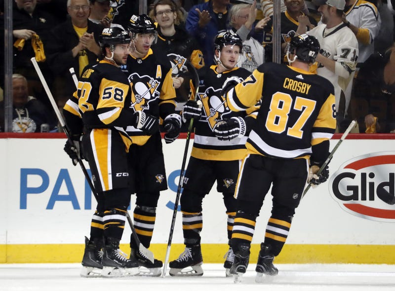 Crosby with Guentzel Malkin and Letang