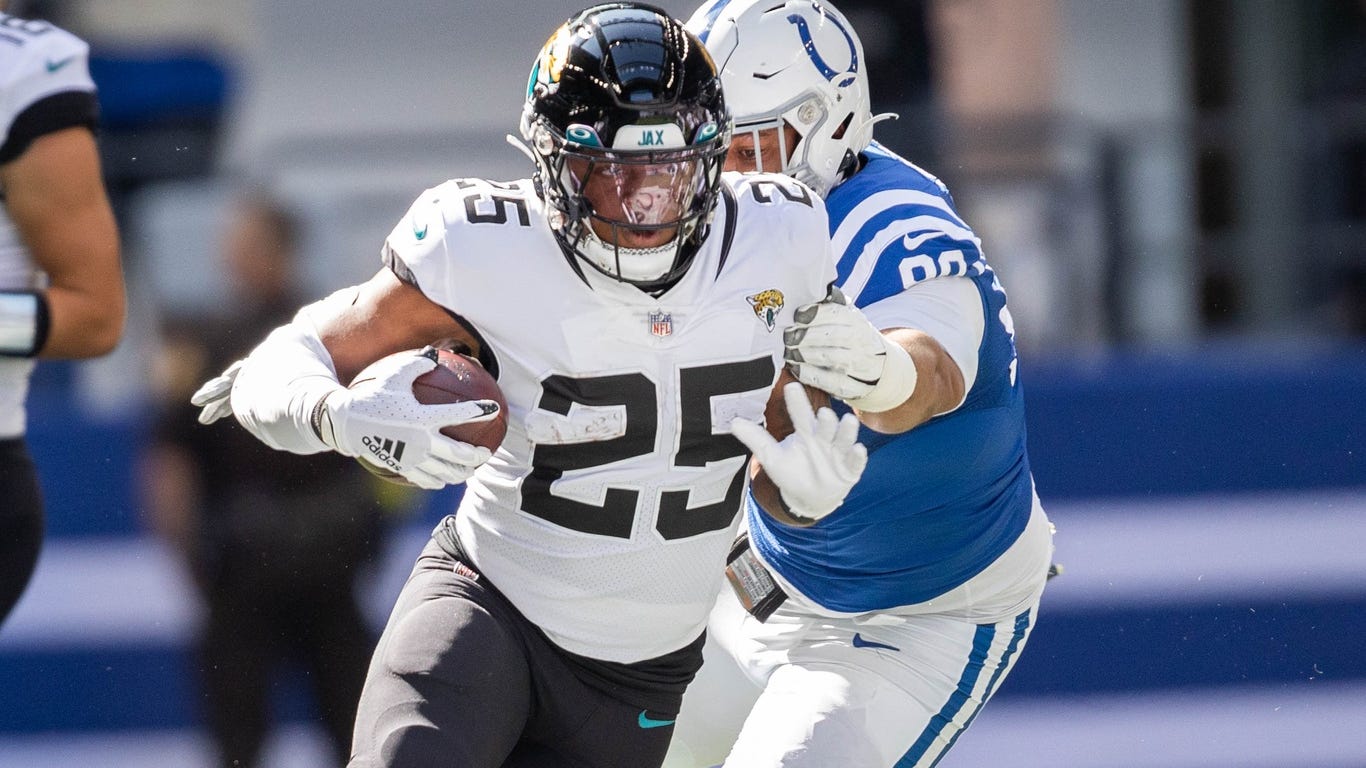 Saints sign RB James Robinson to practice squad after workout