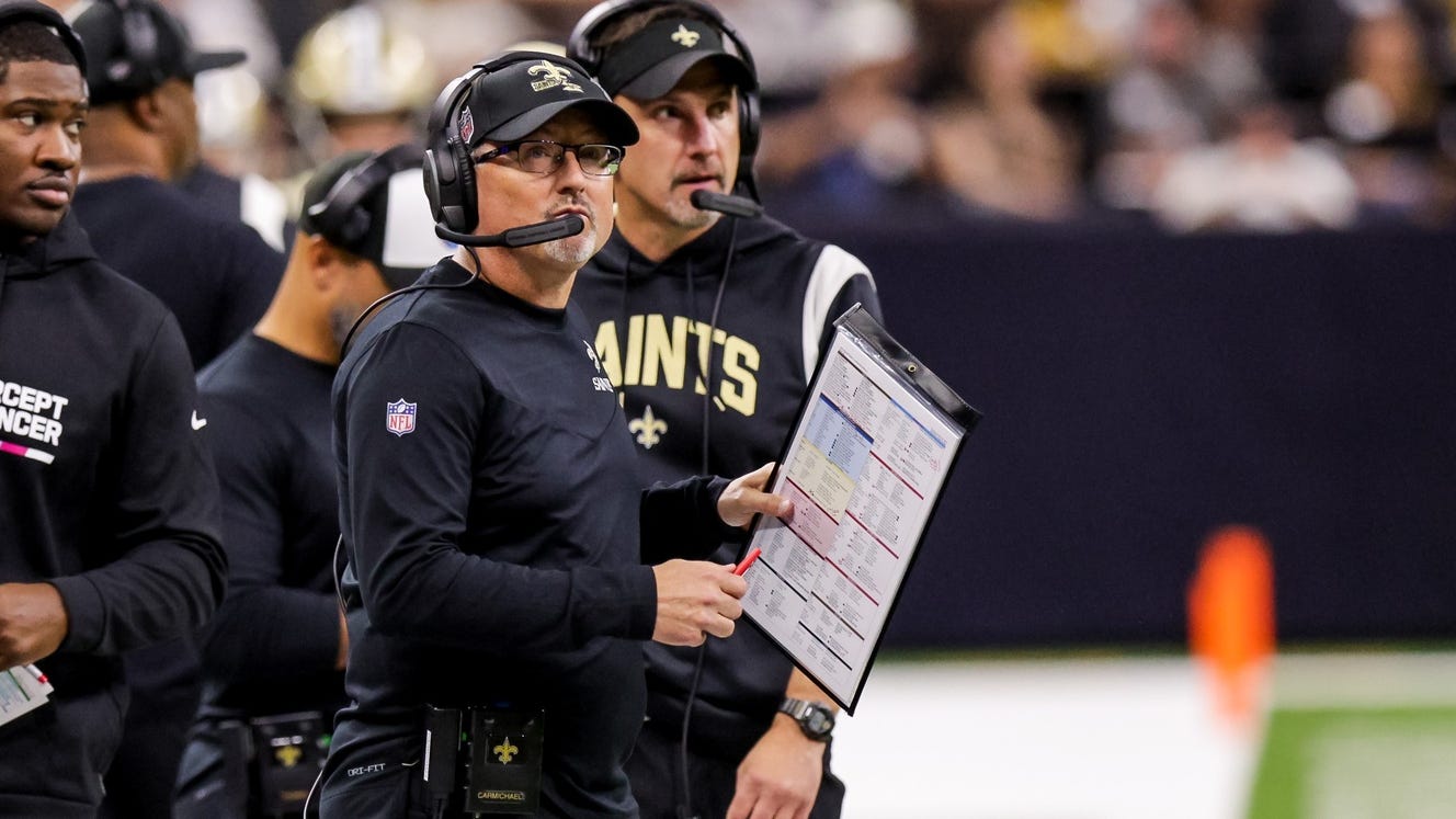 Saints won't be making OC change, plan to stick with Pete Carmichael for 2023: report
