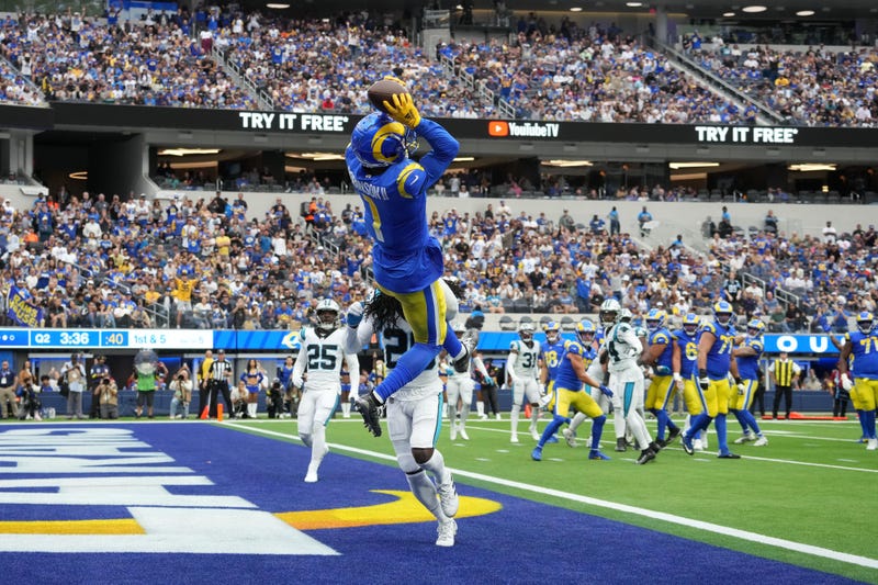  Los Angeles Rams wide receiver Allen Robinson II (1) catches a touchdown pass in the second quarter against the Carolina Panthers 