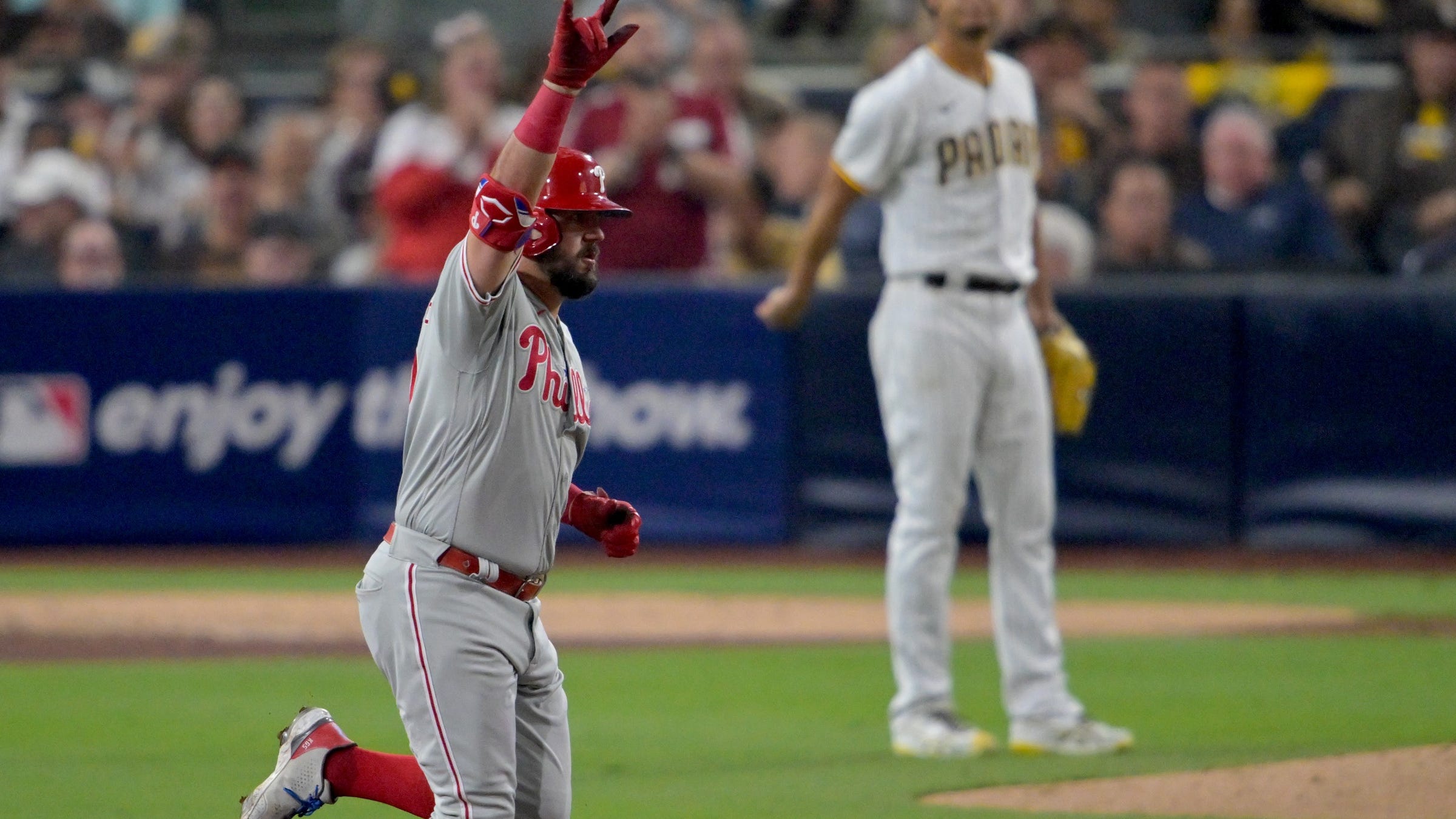 Before the 'Schwarbomb': Remembering 10 Phillies playoff home runs