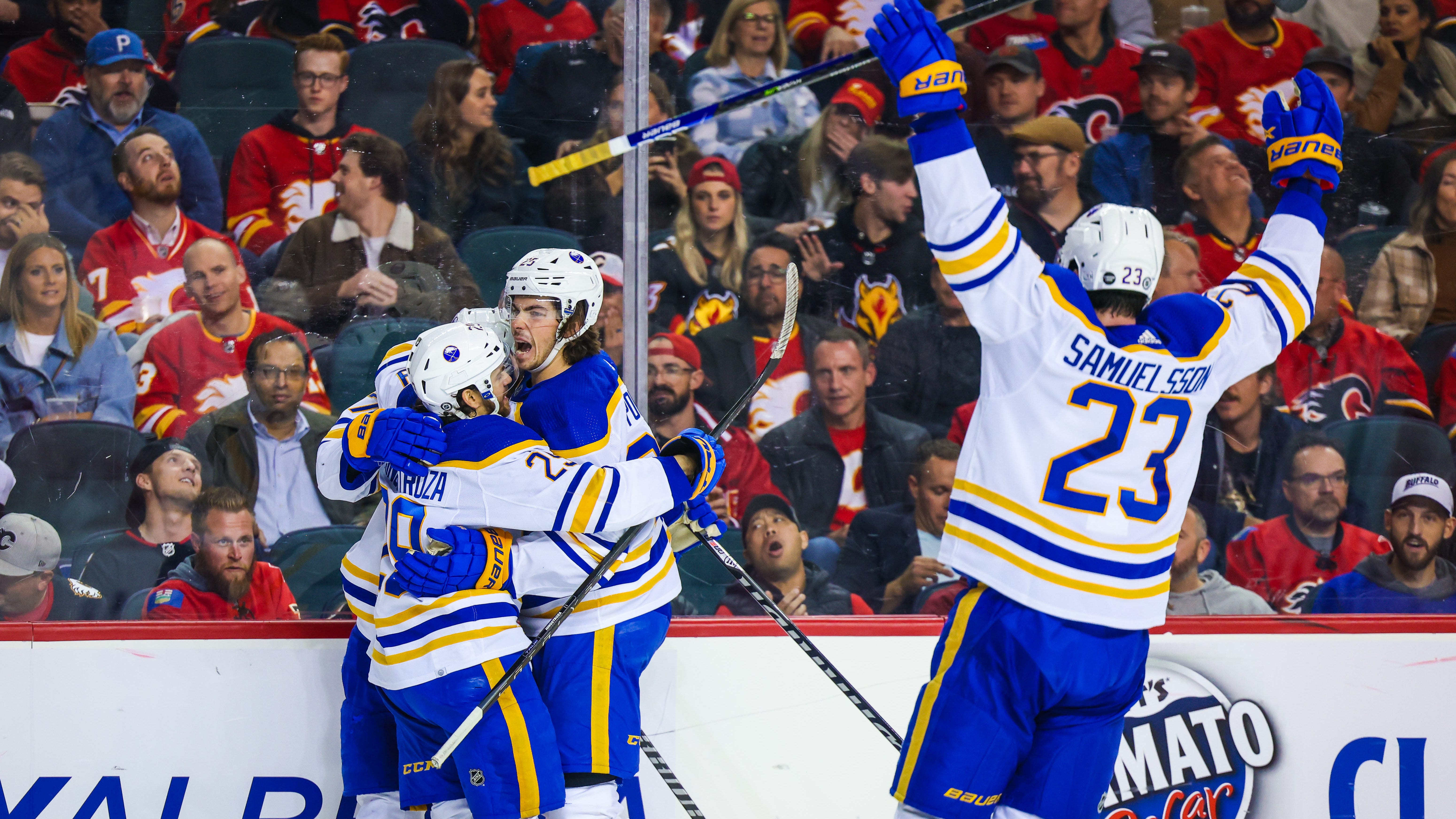 Tuch, Sabres fan Flames in Calgary