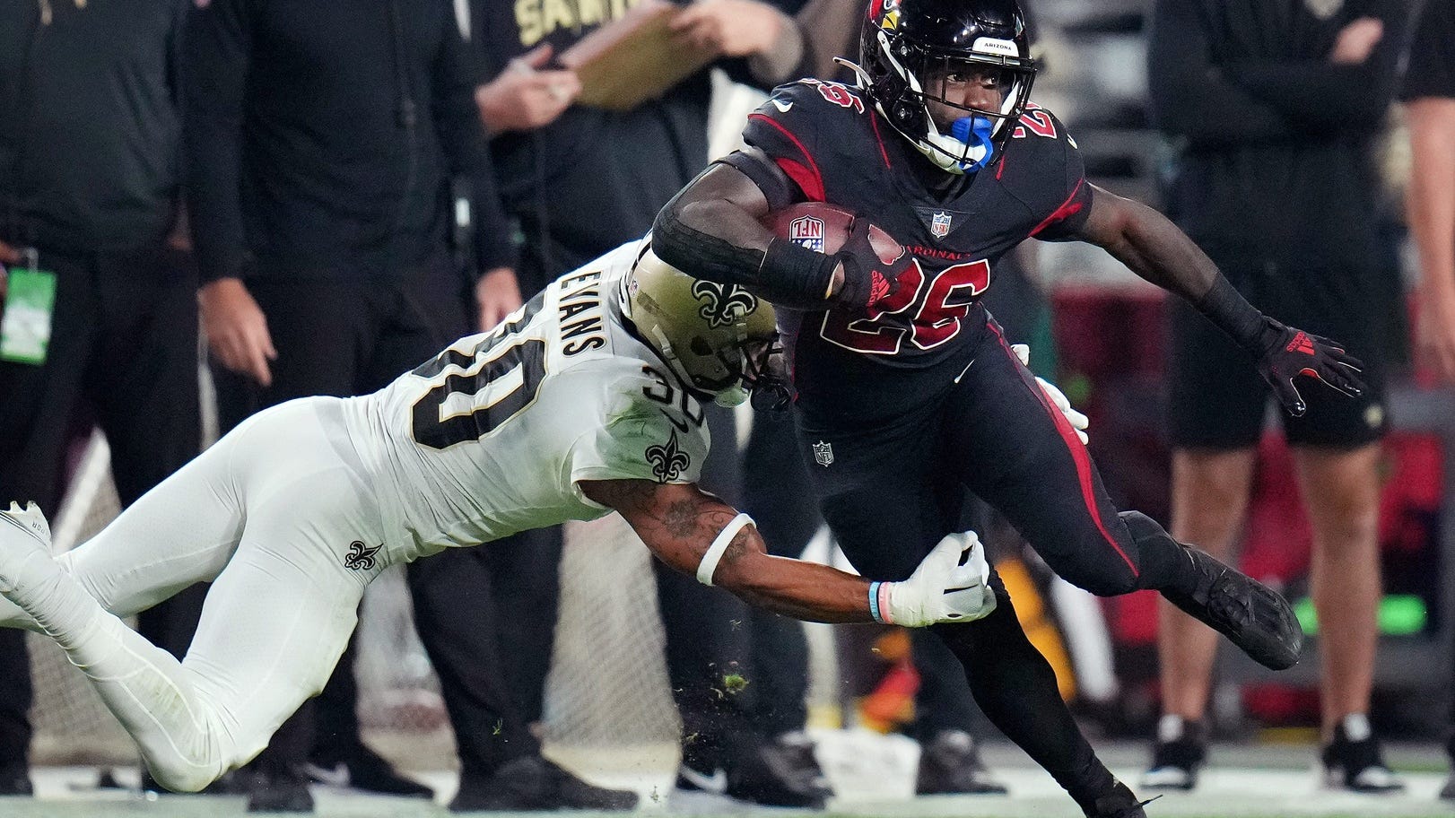 With second try, Saints claim former Texans RB Eno Benjamin off waivers