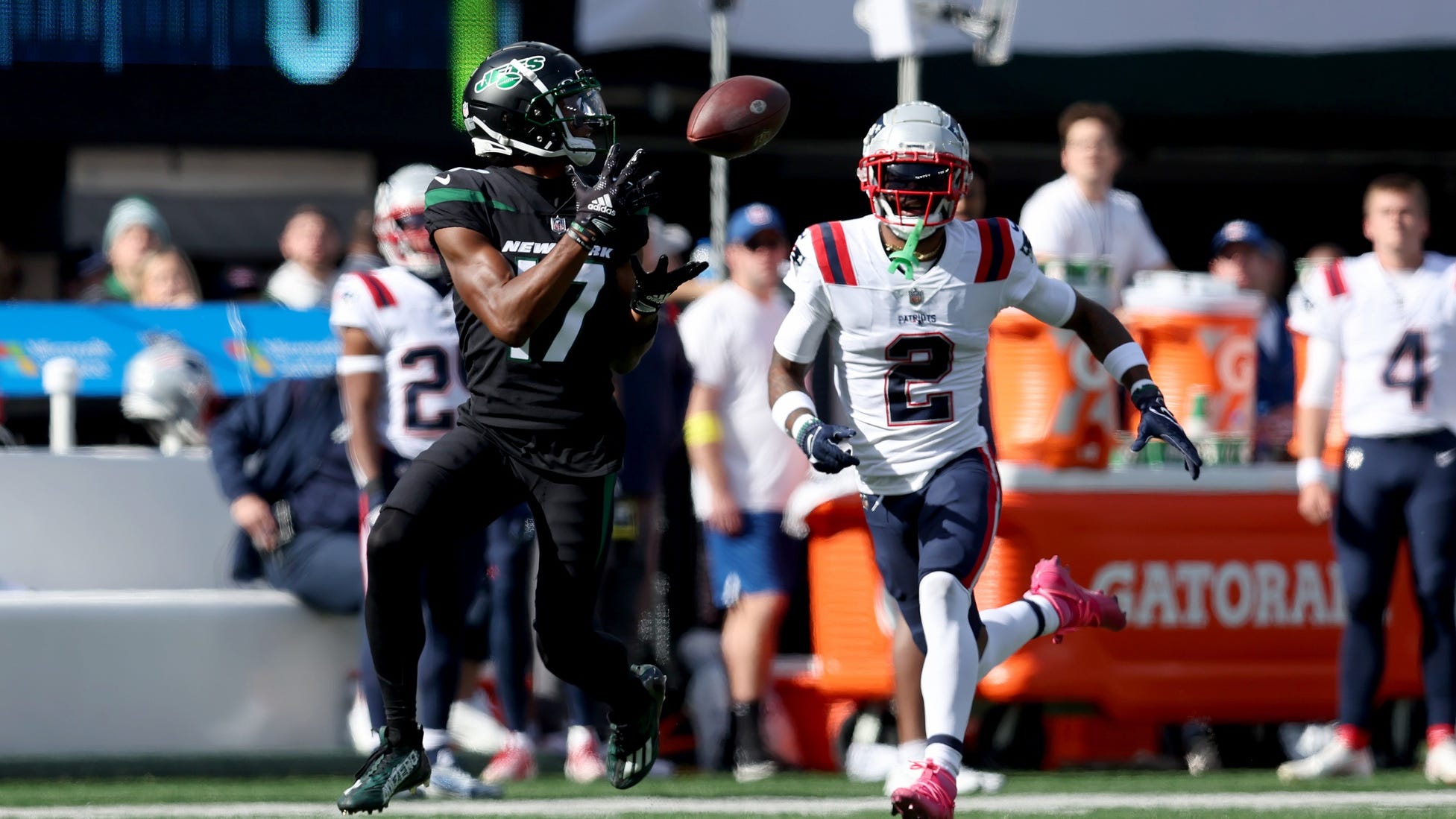 Jets' Garrett Wilson says losing streak vs. Patriots is 'unacceptable'