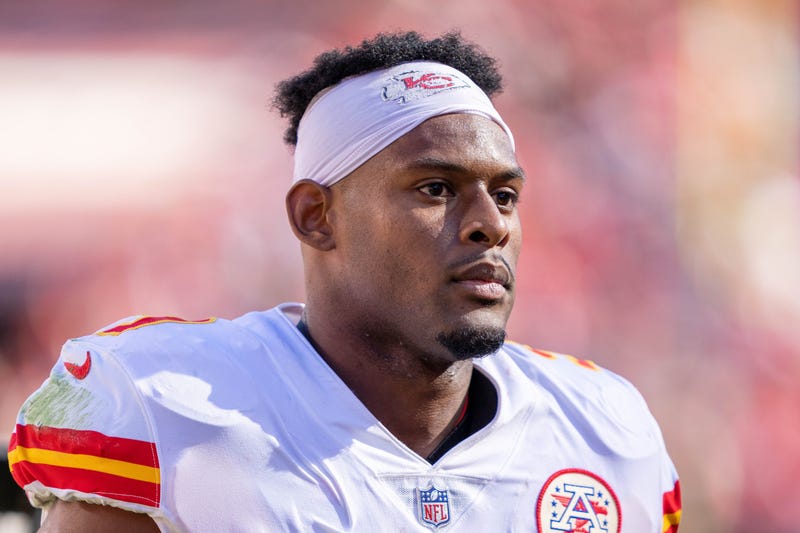; Kansas City Chiefs wide receiver JuJu Smith-Schuster (9) during halftime against the San Francisco 49ers