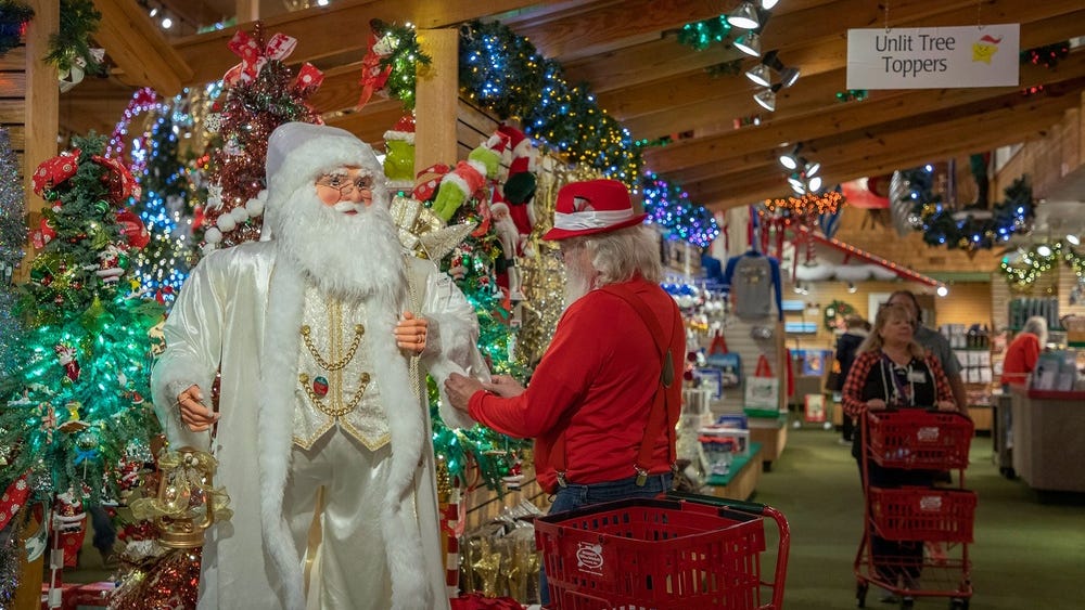 It's always Christmastime in Frankenmuth! Here's what's behind the magic of this Hallmark movie-like Michigan town