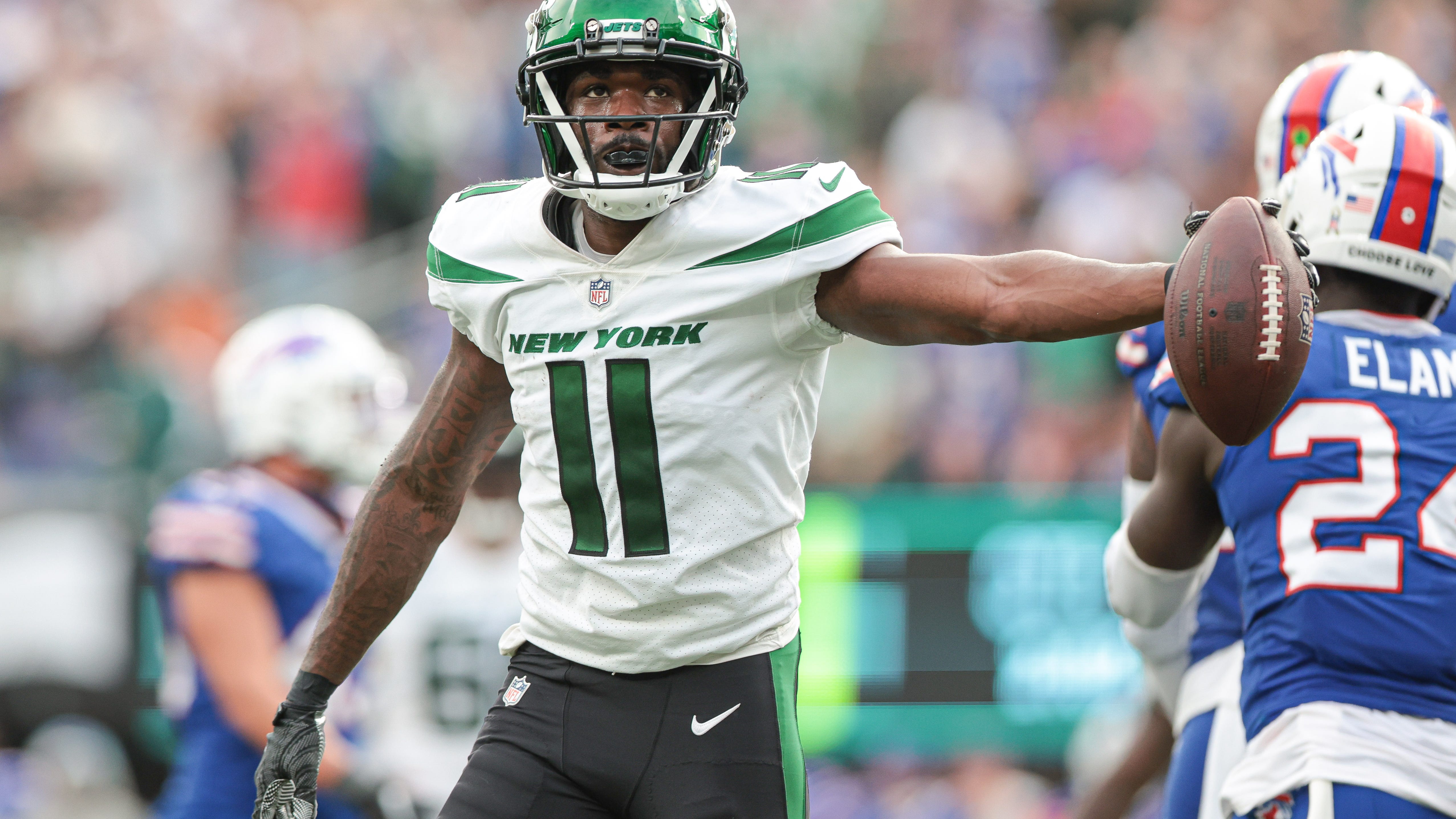 Denzel Mims makes most of lone opportunity with huge conversion in Jets win over Bills