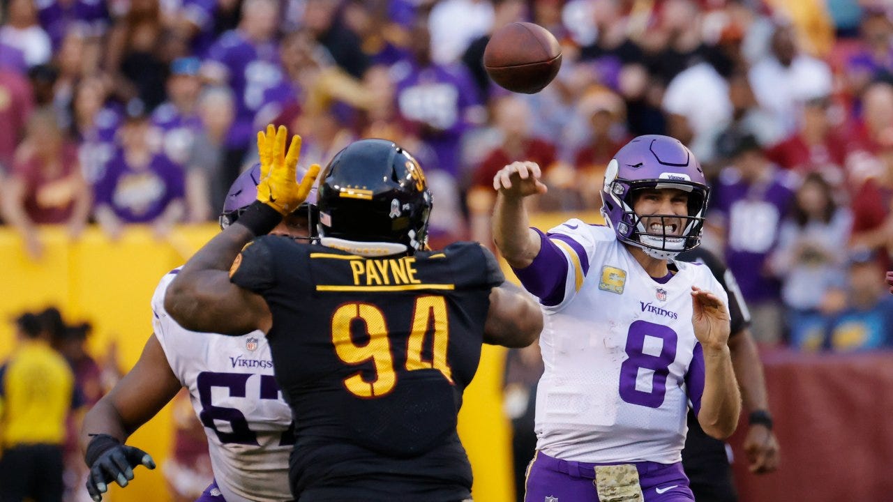 Vikings come back to beat Commanders for 6th consecutive win