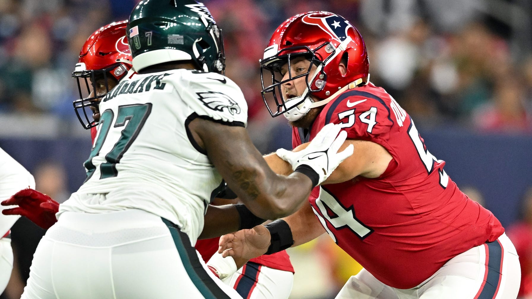 Texans center Scott Quessenberry suffers torn ACL, MCL at training camp: report