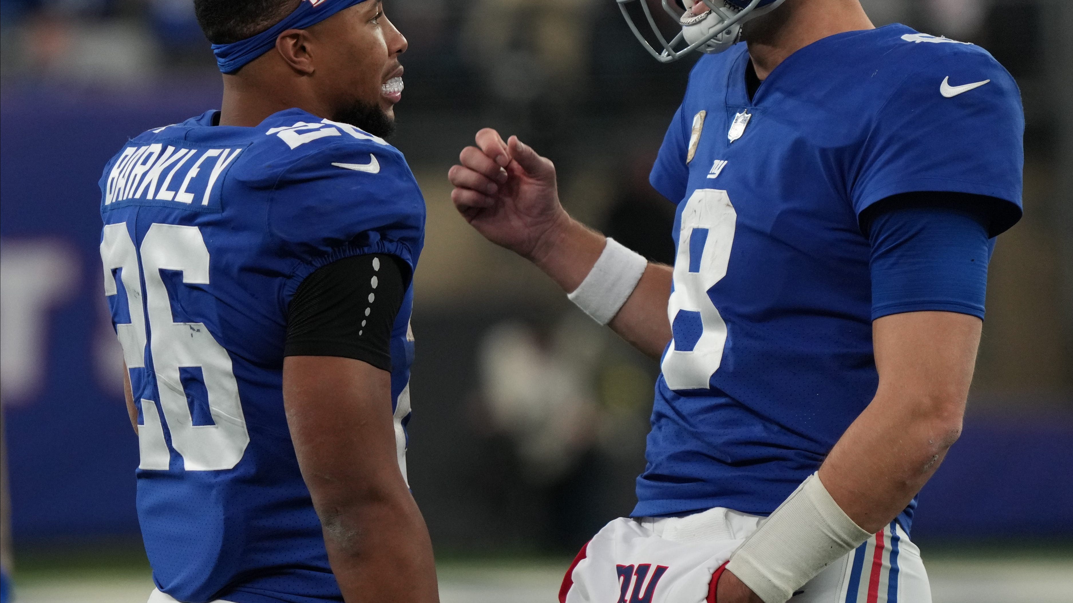 Report: Giants exploring long-term deals for Daniel Jones, Saquon Barkley