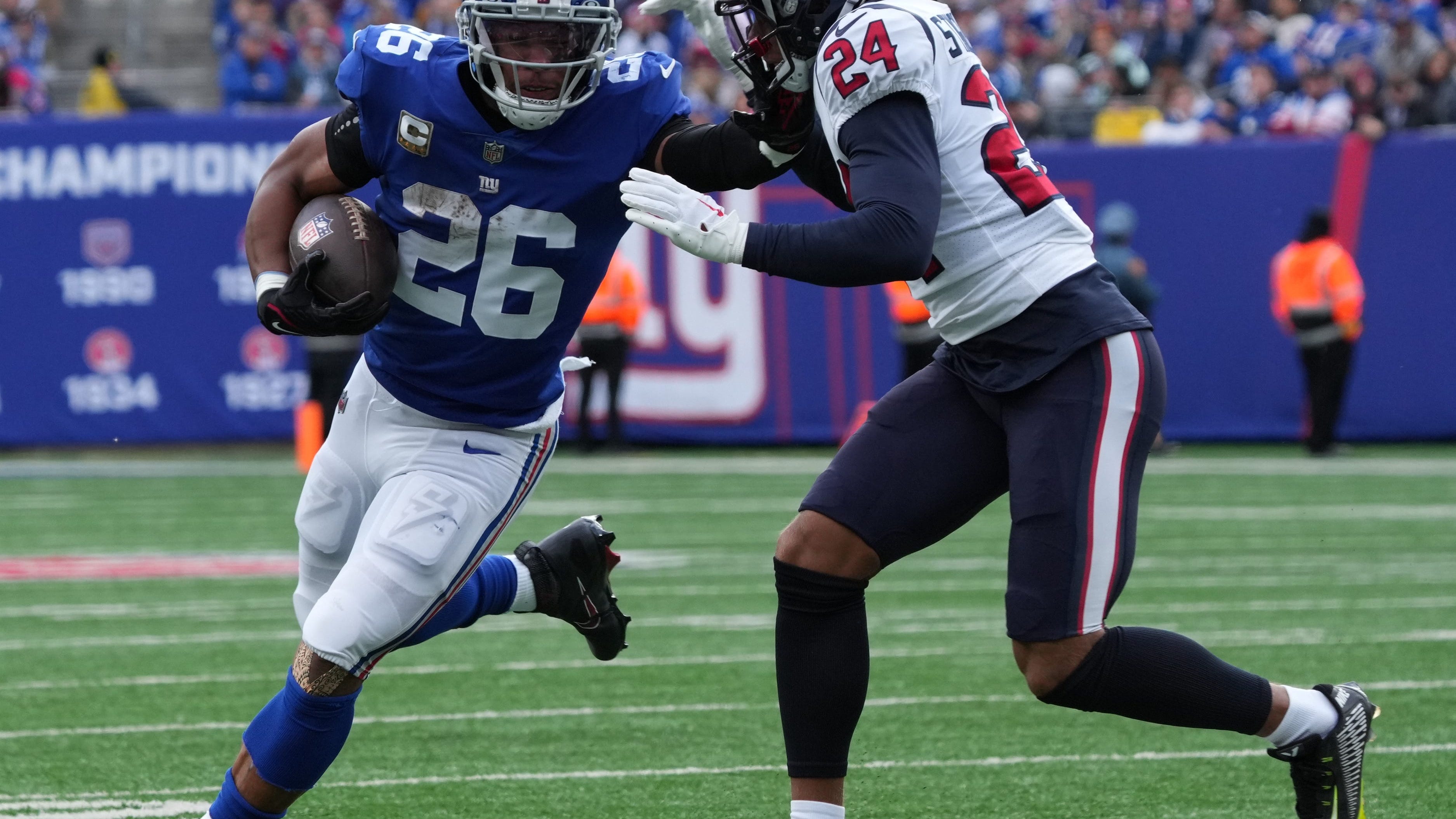 Broaddus scouts the New York Giants