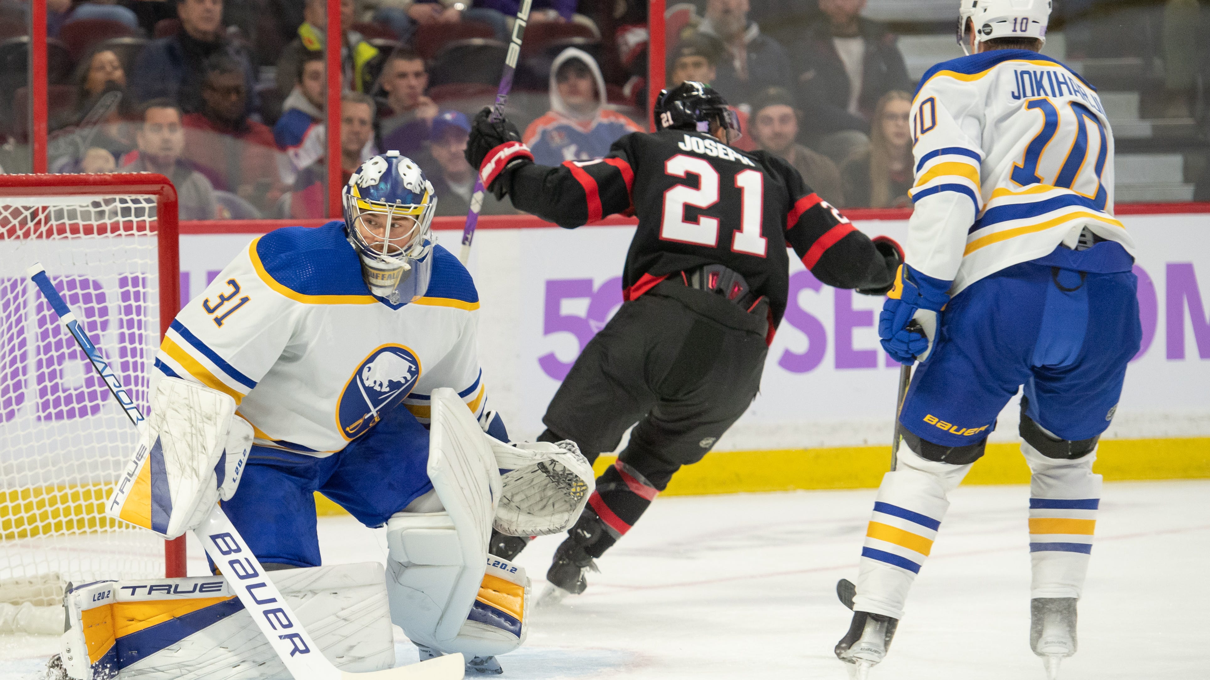 Winless streak hits seven for Sabres after loss to Senators