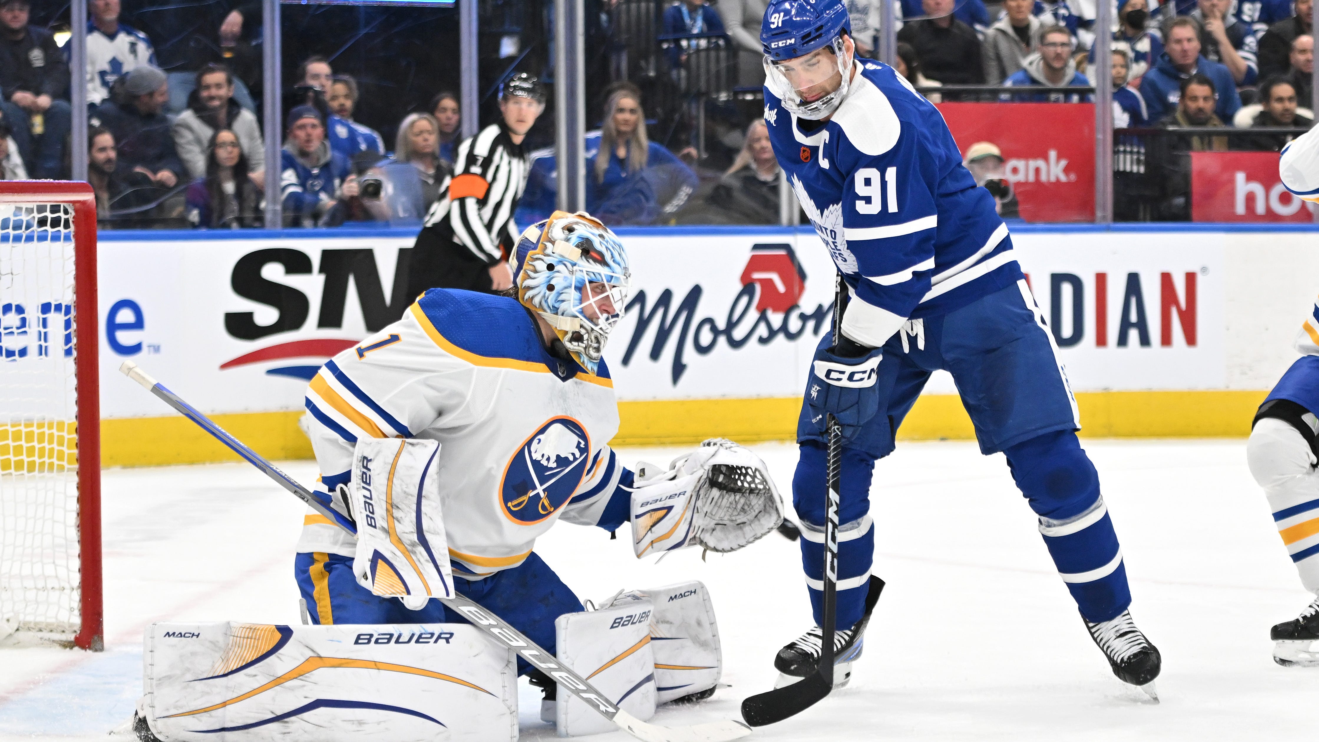 Sabres lose eighth game in-a-row Saturday in Toronto