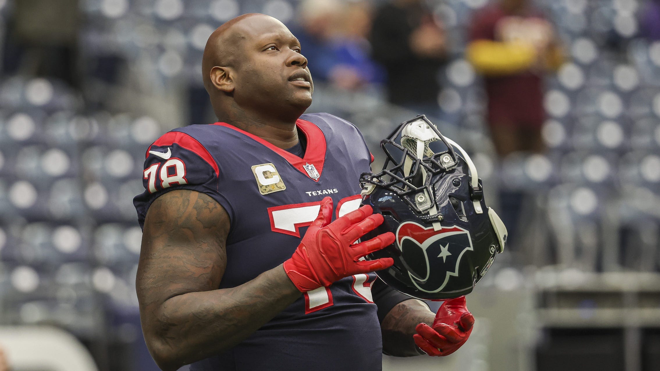 Laremy Tunsil on what he likes about being a Texan, signing an extension, and more