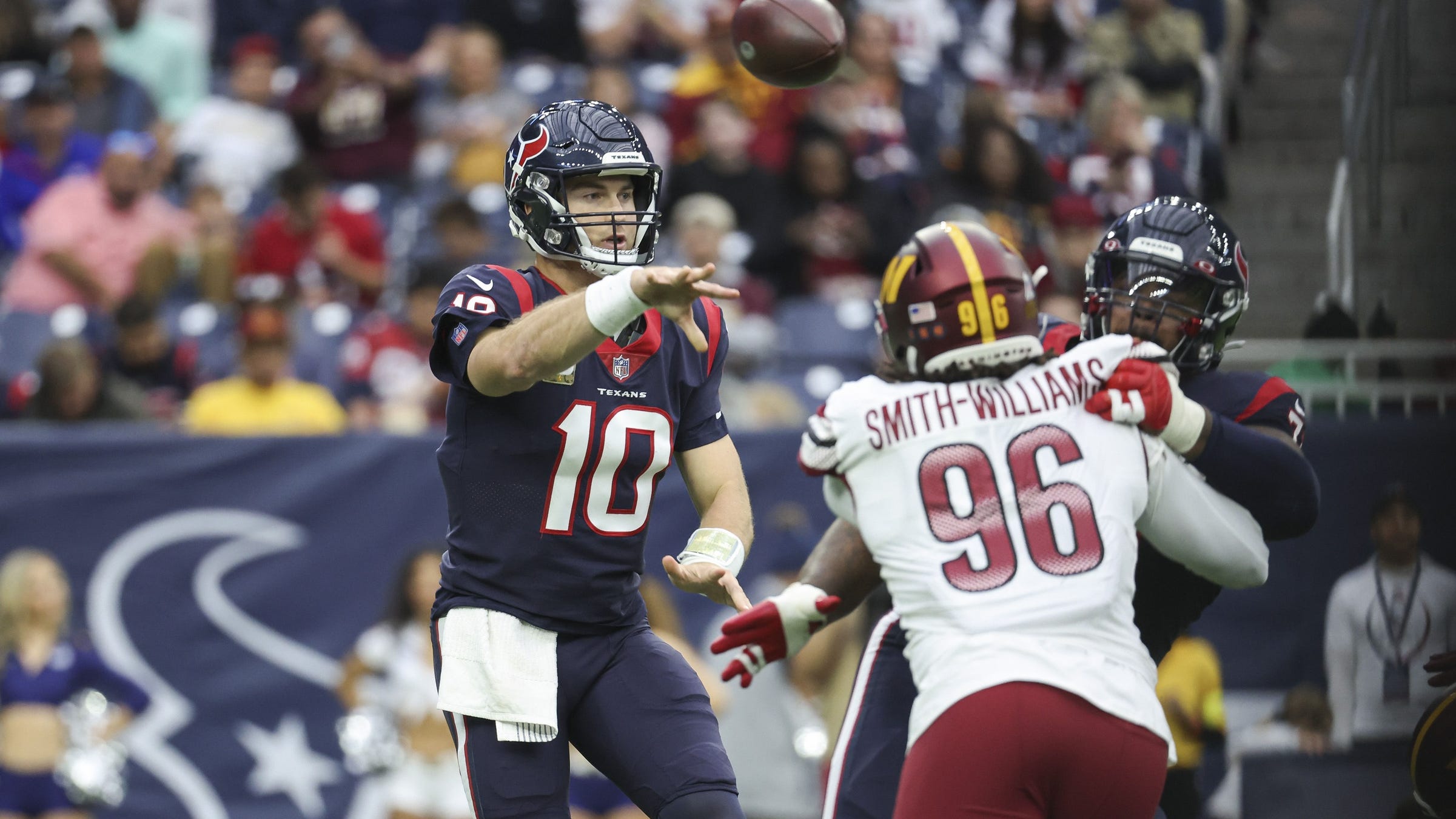 Locker: Davis Mills deserves to be benched