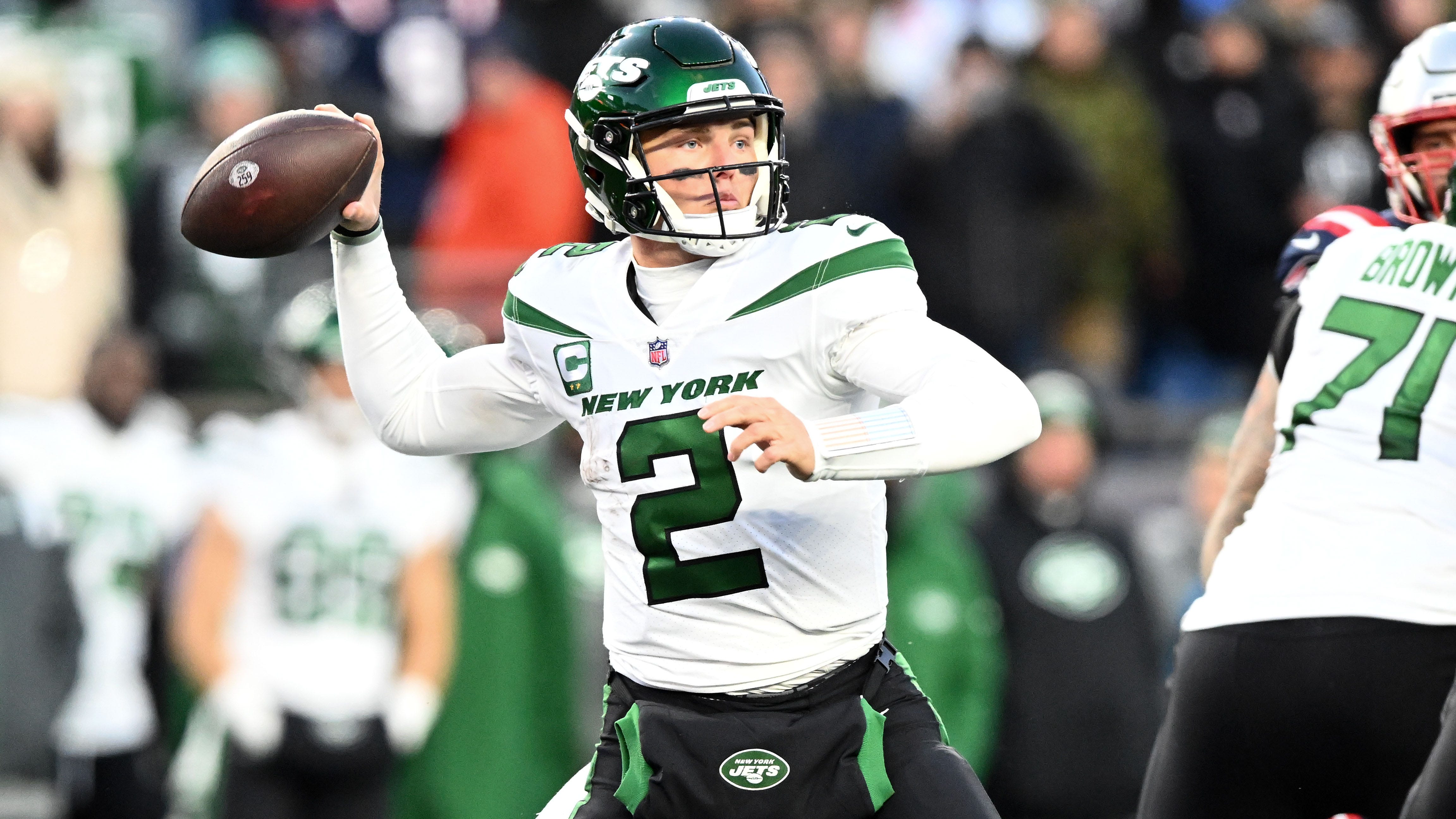 Boomer & Gio crush Jets, Zach Wilson after Sunday's performance and postgame scene