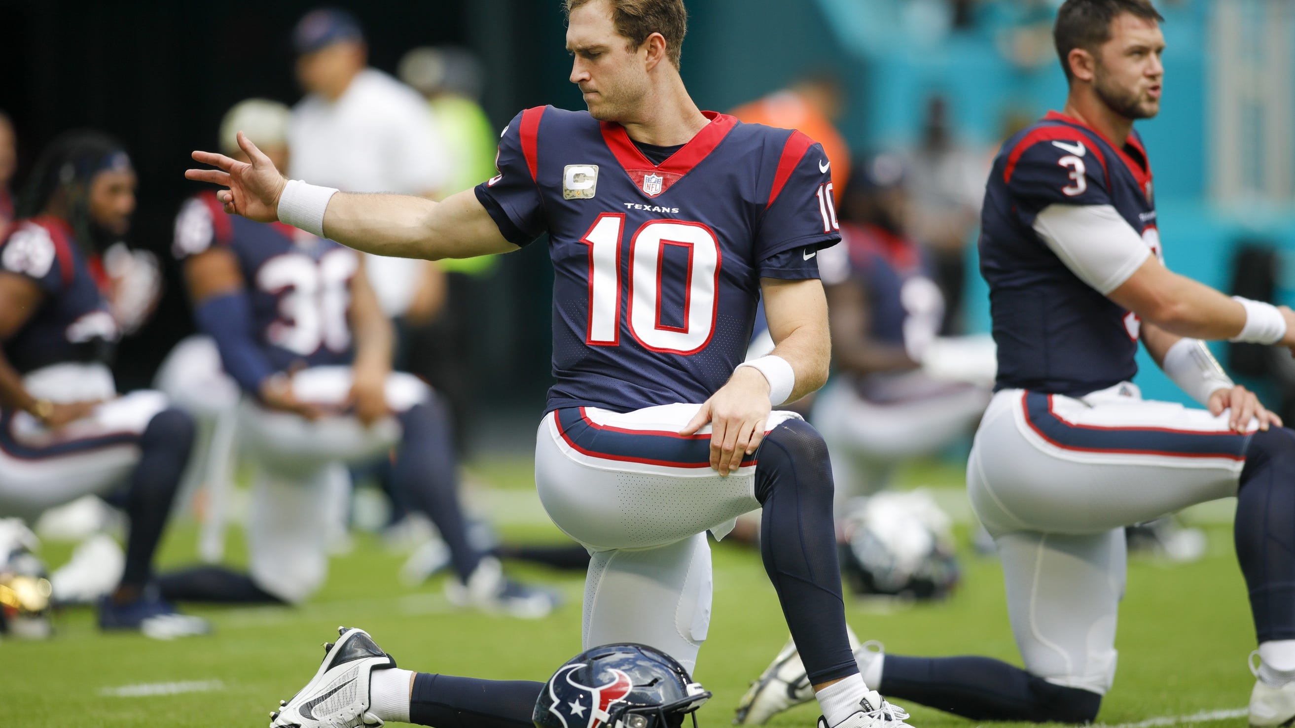 Texans return to Davis Mills as starting QB against Cowboys