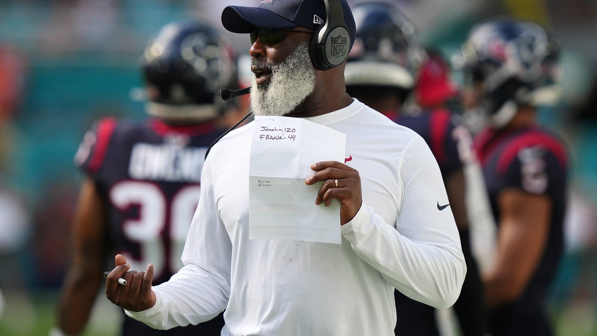 Lovie Smith announces Texans QB change, injury updates