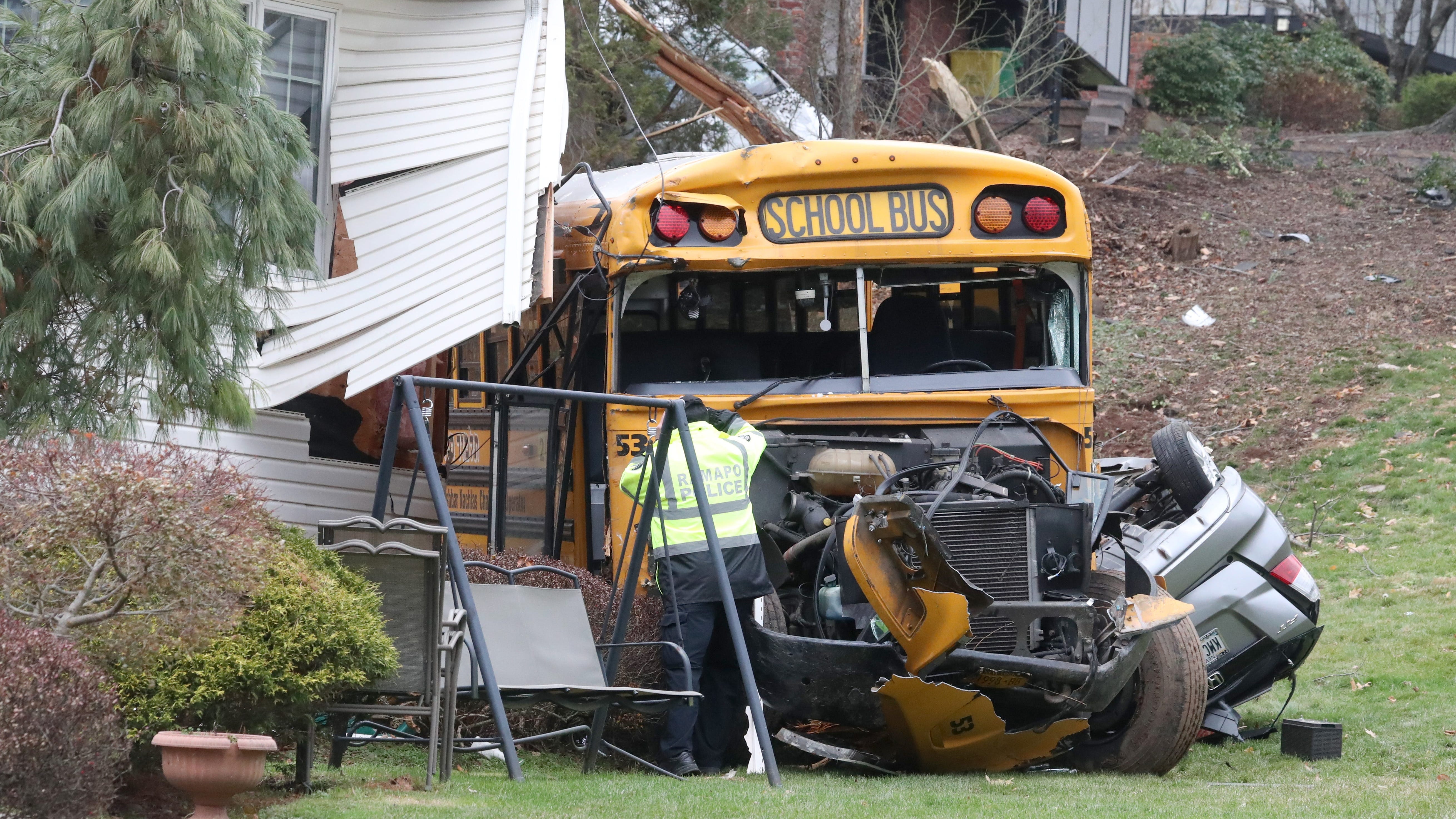 Yeshiva school bus crashes into Rockland home; 7 kids, driver injured