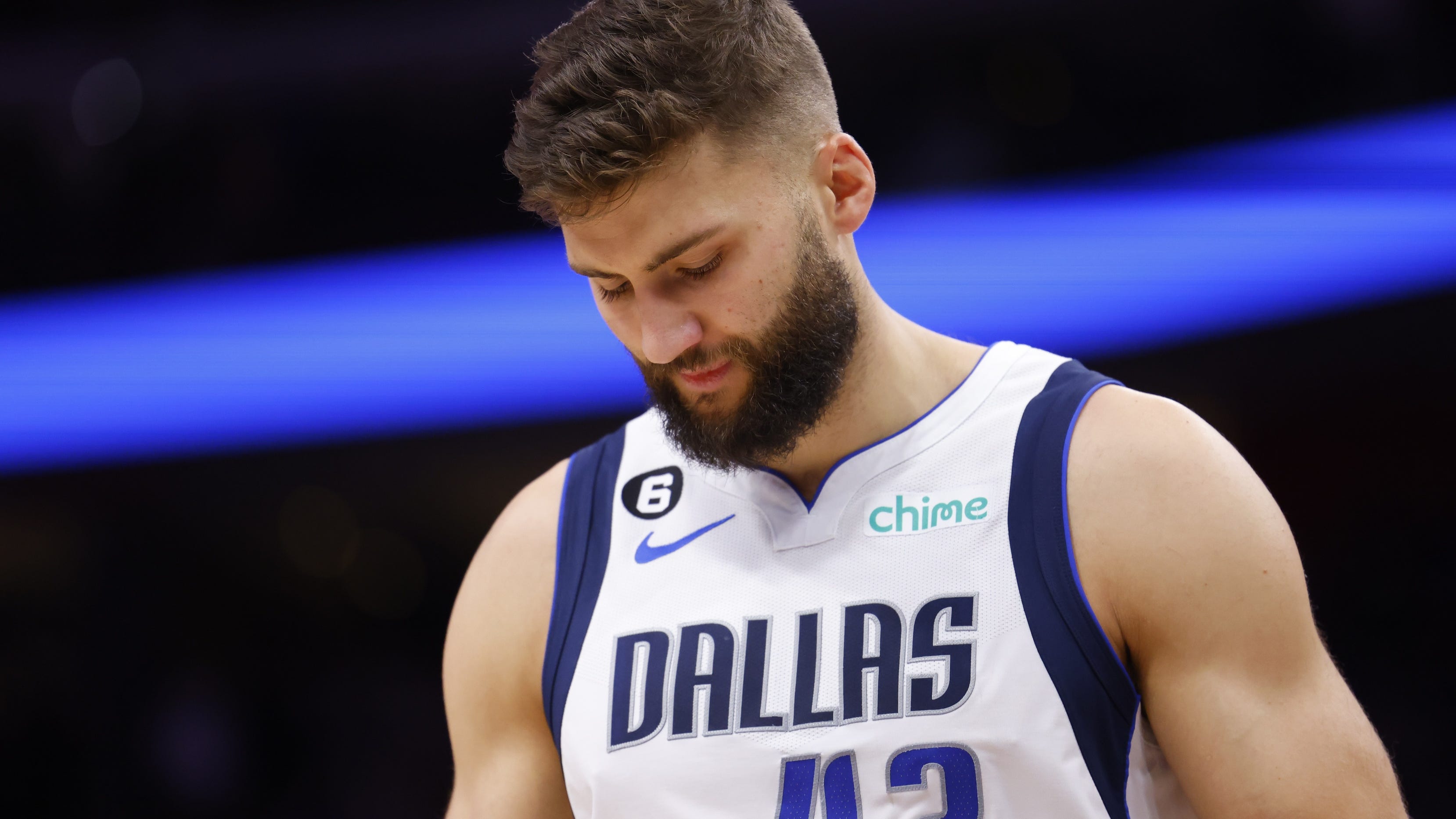 Mavs’ Kleber undergoes surgery on torn right hamstring