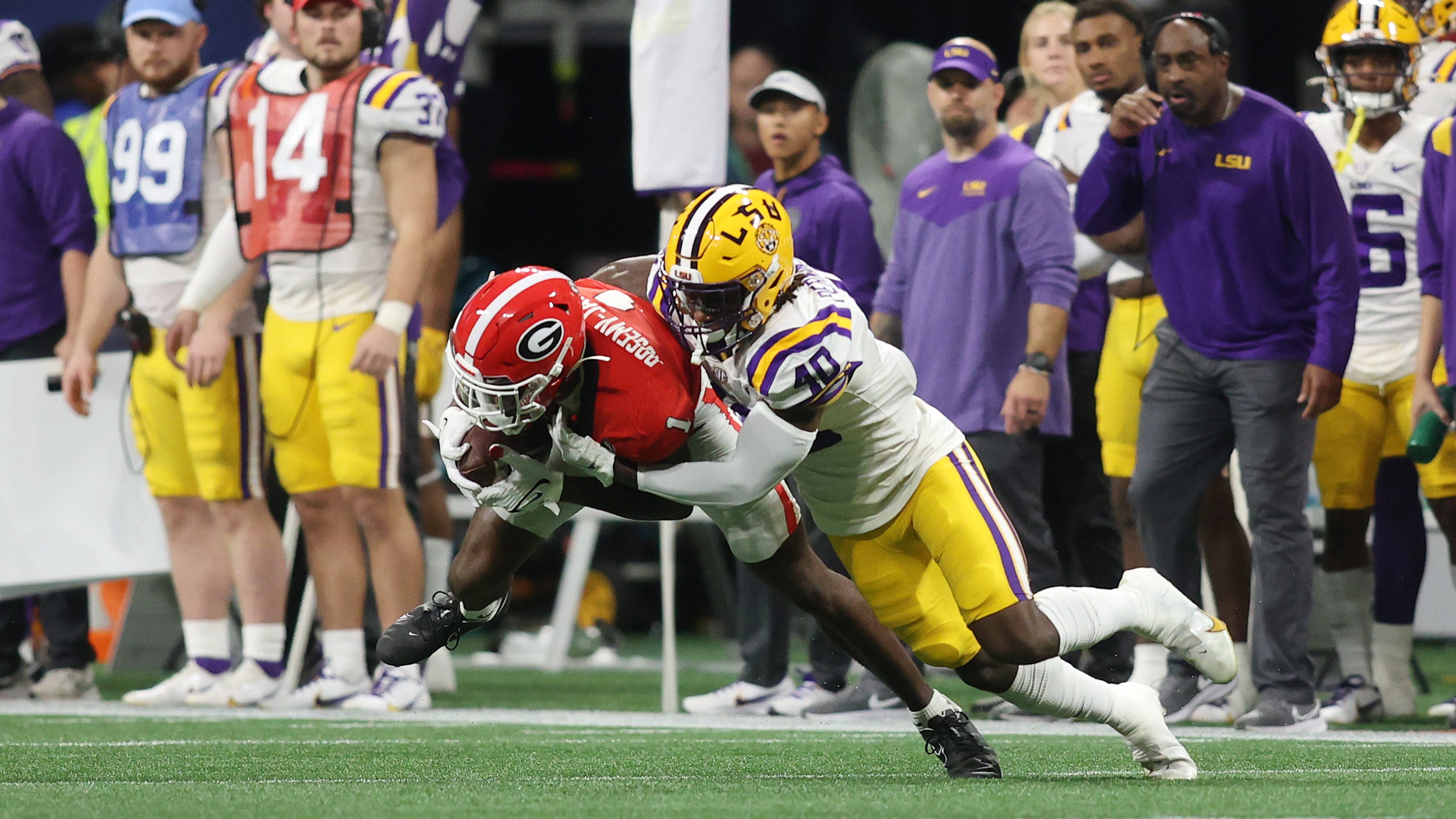 Taking a look at LSU's defense before top 10 match-up against FSU