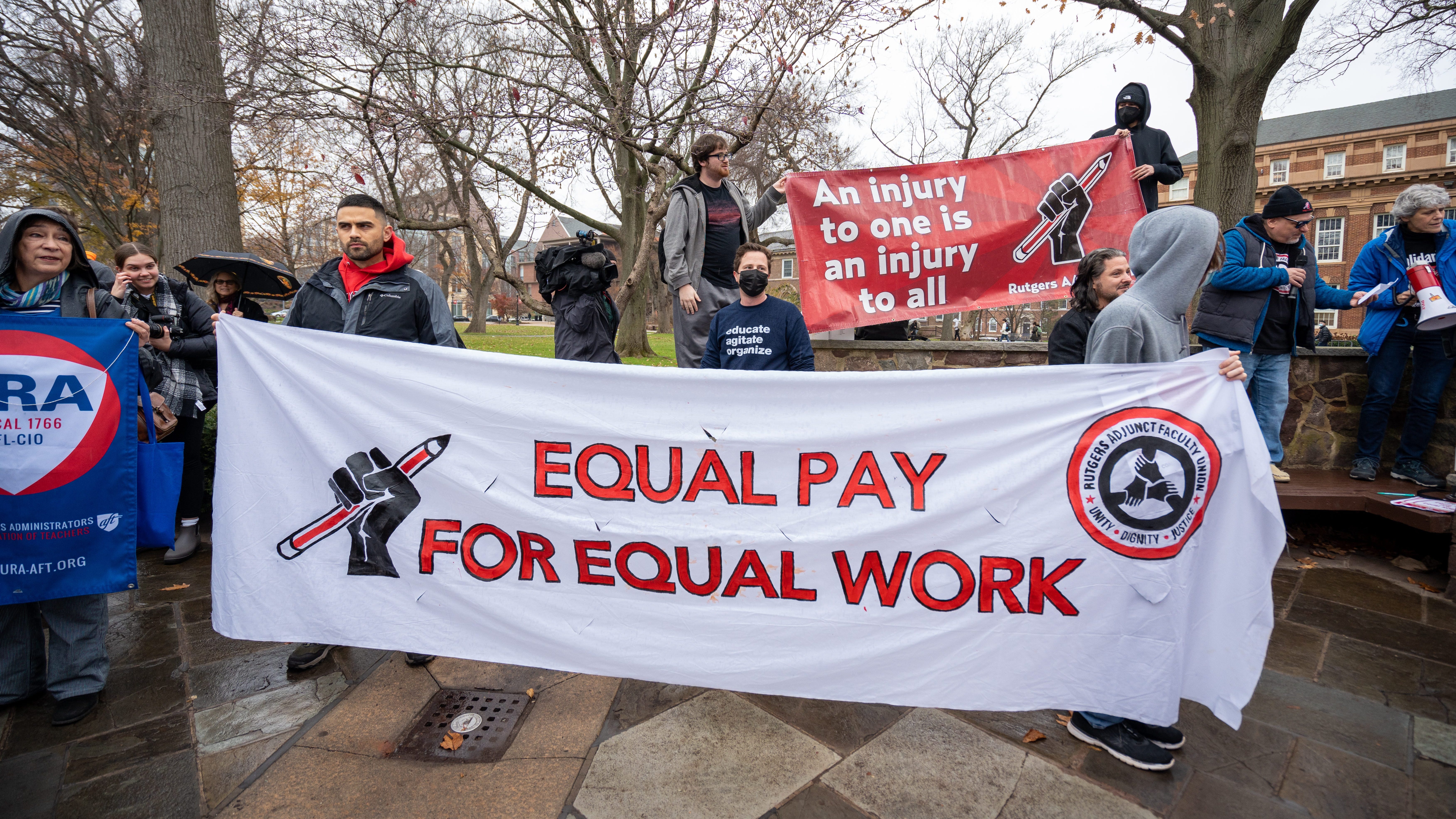 Rutgers union strike looms as talks push into Easter weekend