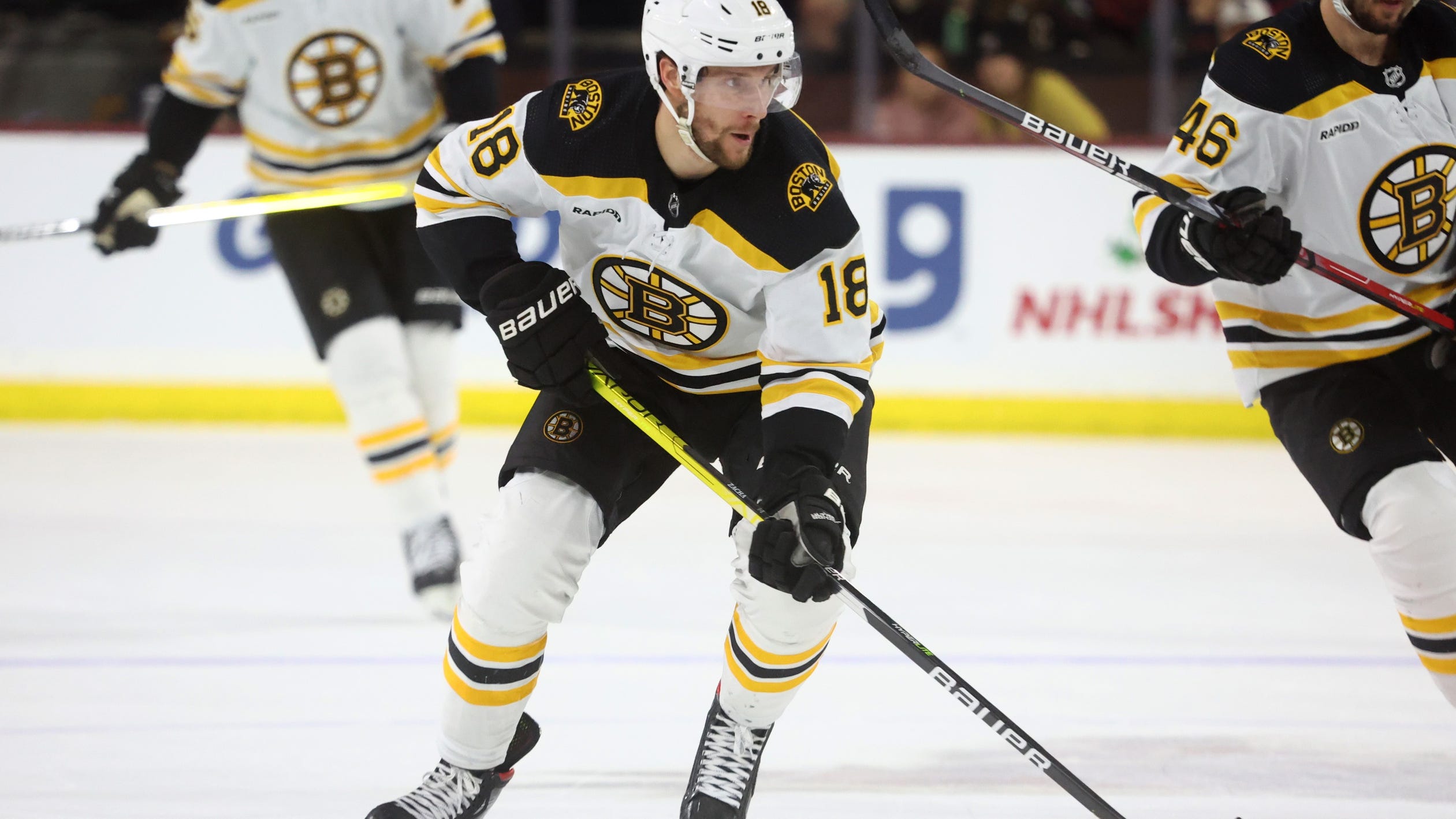 Bruins sign Pavel Zacha to 4-year extension