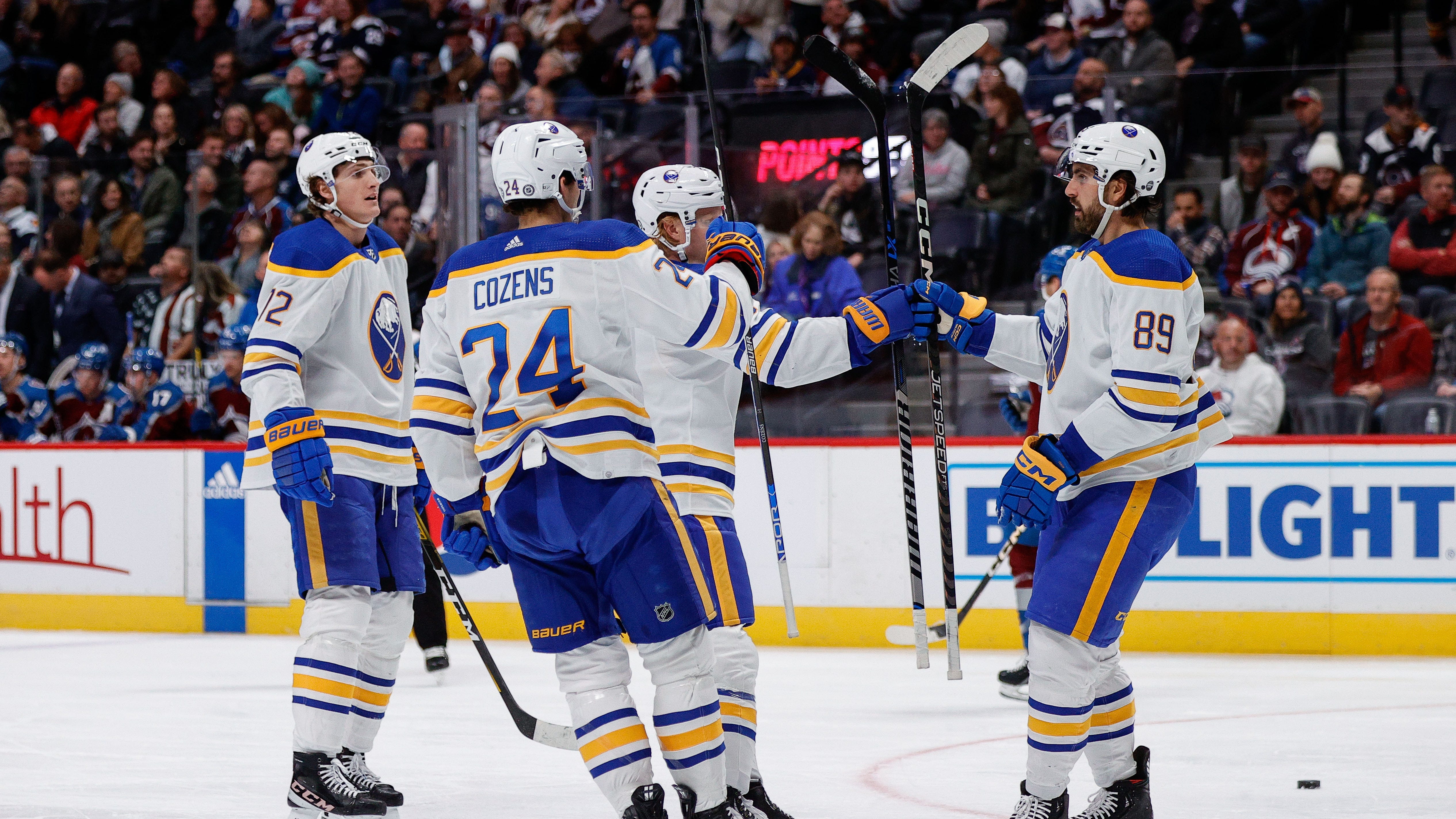 Sabres double up Avalanche
