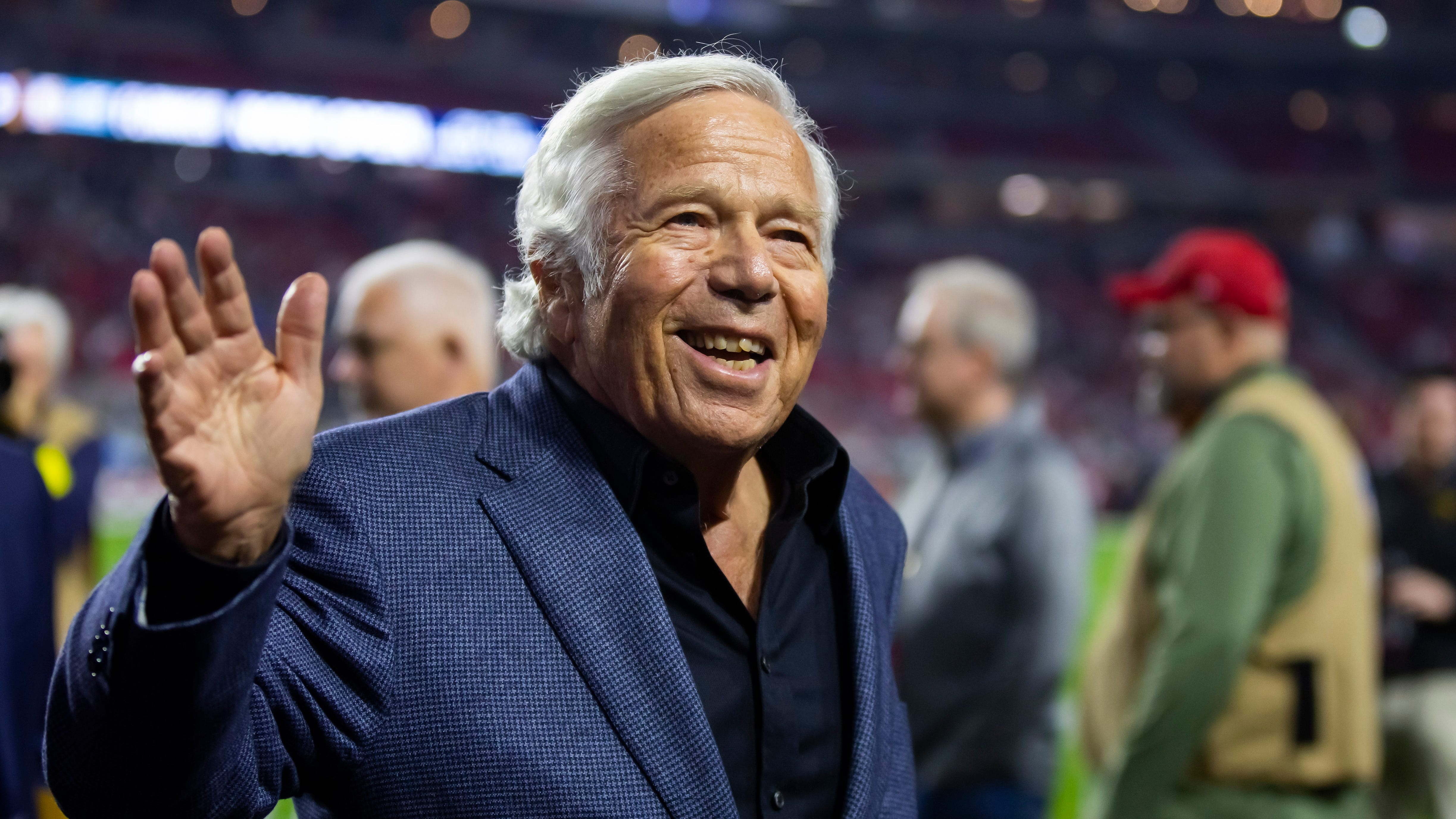 Robert Kraft, Stanley Morgan named 2024 Pro Football Hall of Fame semifinalists
