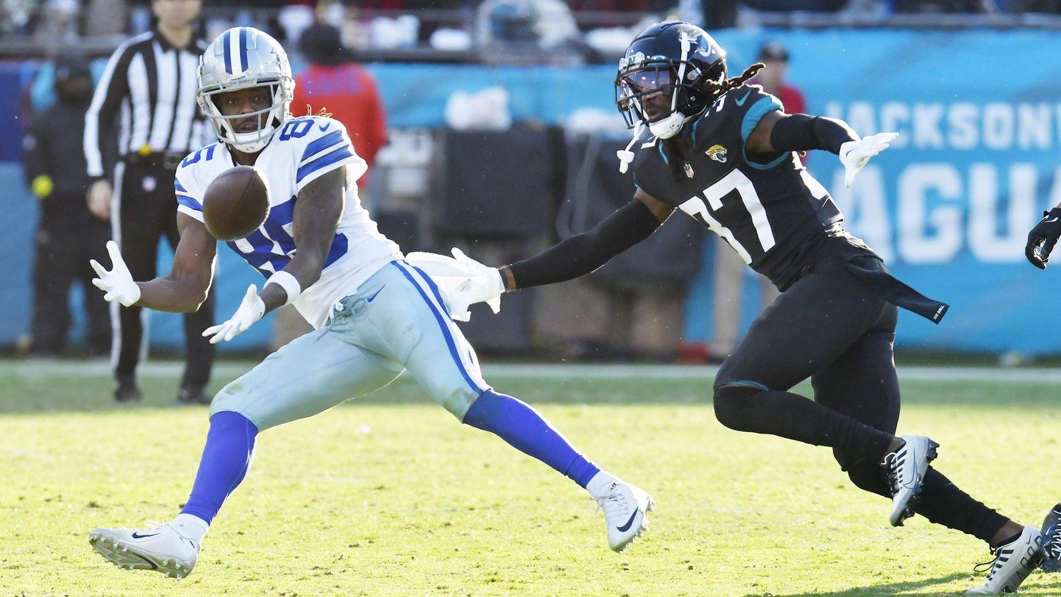 Cowboys react to blowing 17-point lead to Jaguars: 'It sucks'