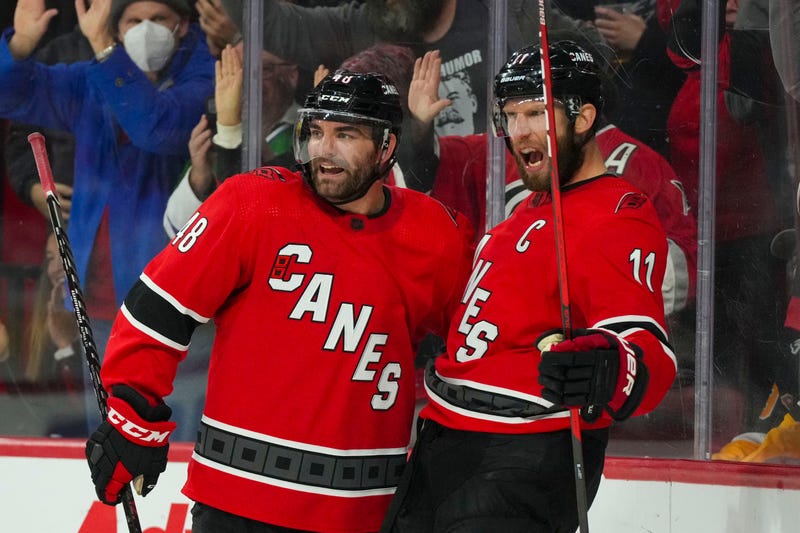 Hurricanes over Pens