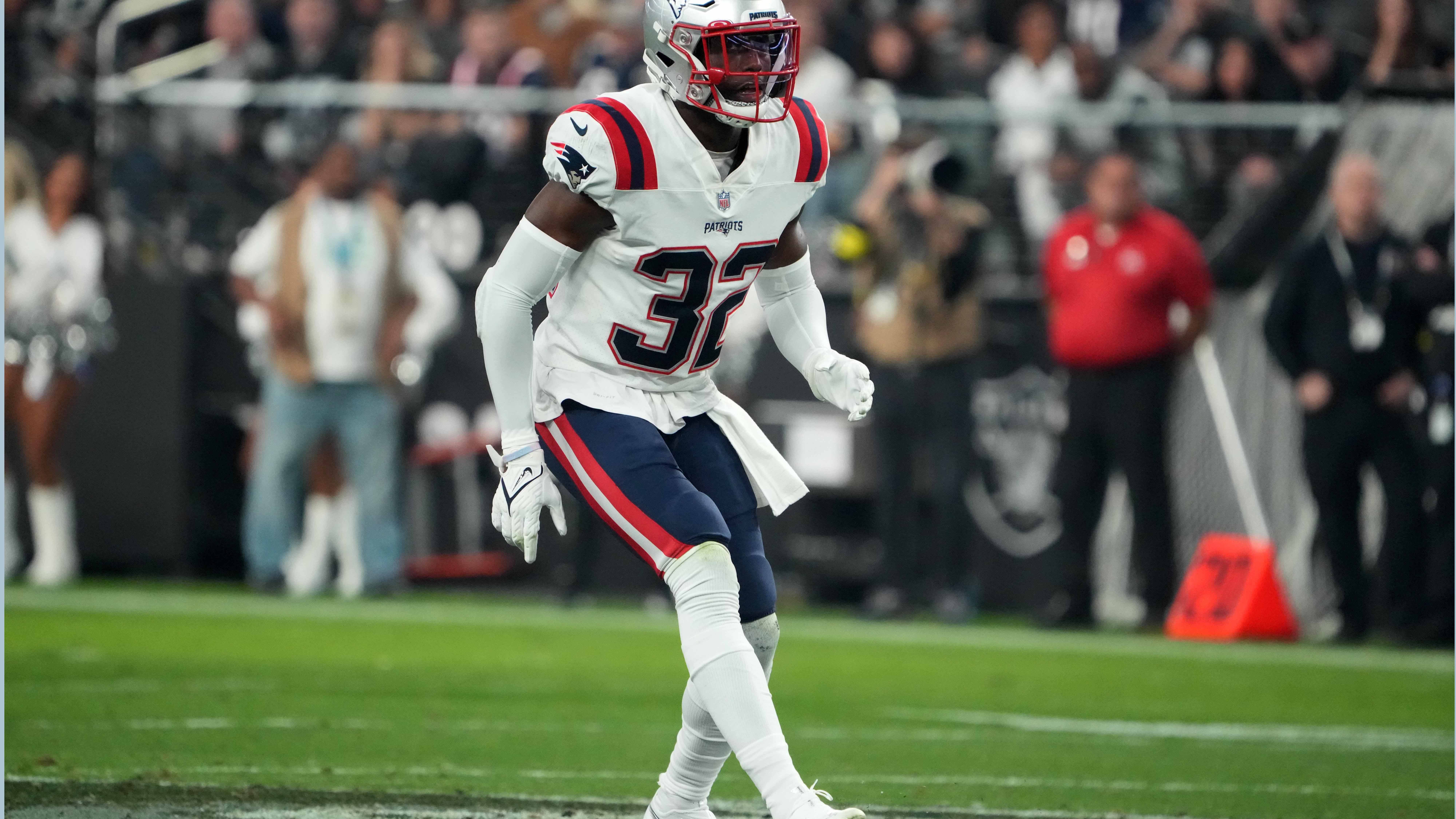 Emotional Devin McCourty, Matthew Slater reflect on careers after possible last games