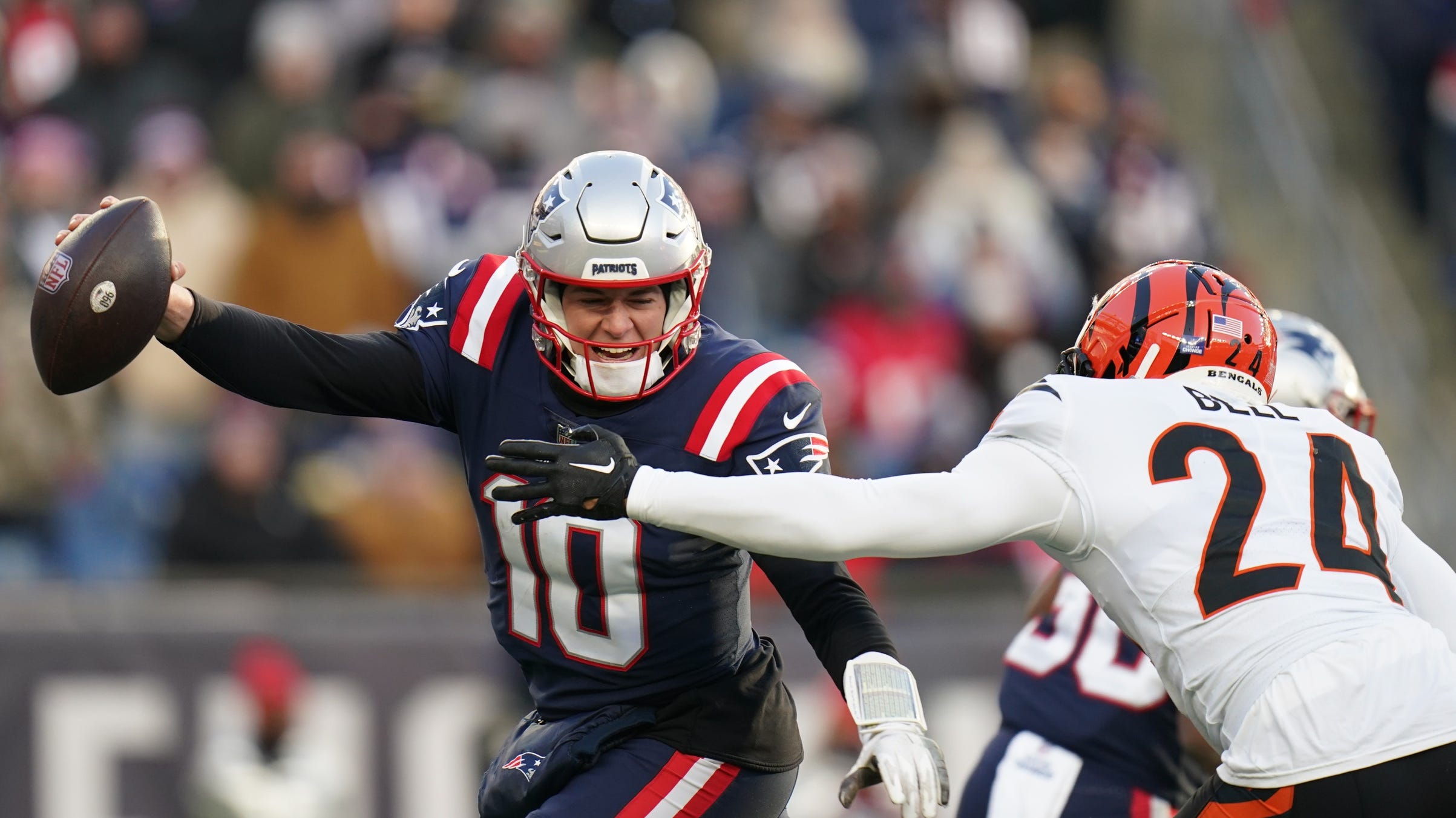Dan Orlovsky rips Patriots’ third down calls: ‘This is such bad football’