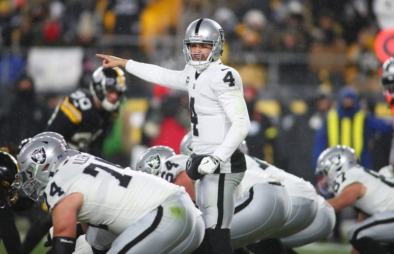 Raiders QB Derek Carr
