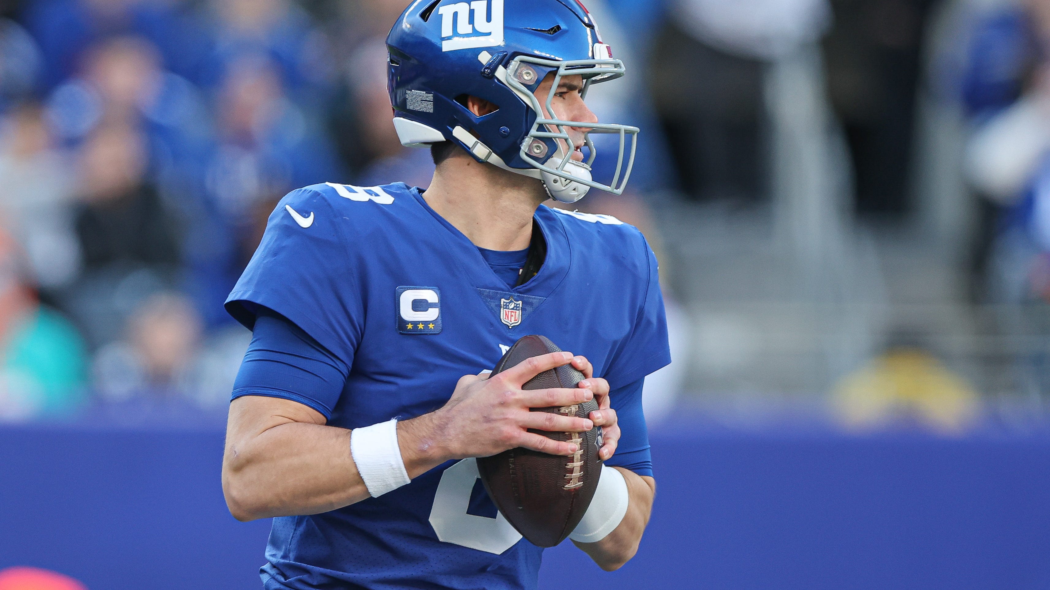 Boomer believes Daniel Jones will, and should want to, stay with the Giants