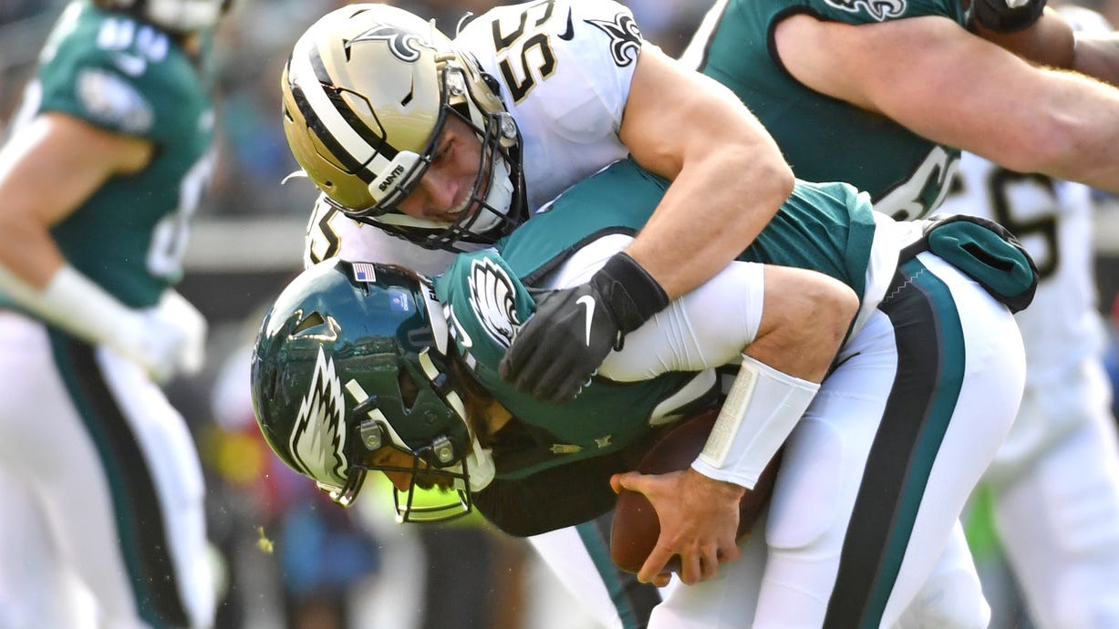 Standout LB Kaden Elliss signs with Falcons on 3-year deal: report