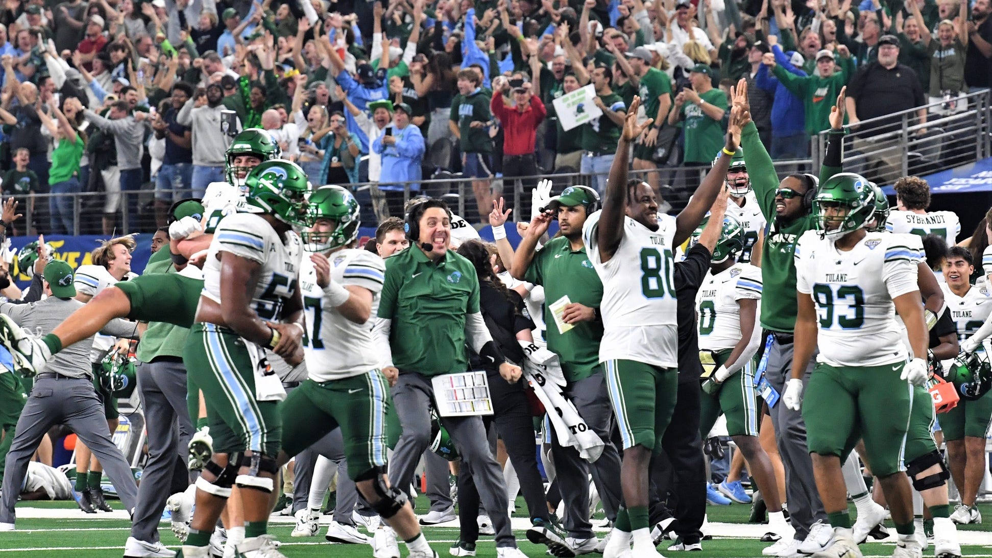 After historic season, Tulane football team to ride in Krewe of Freret
