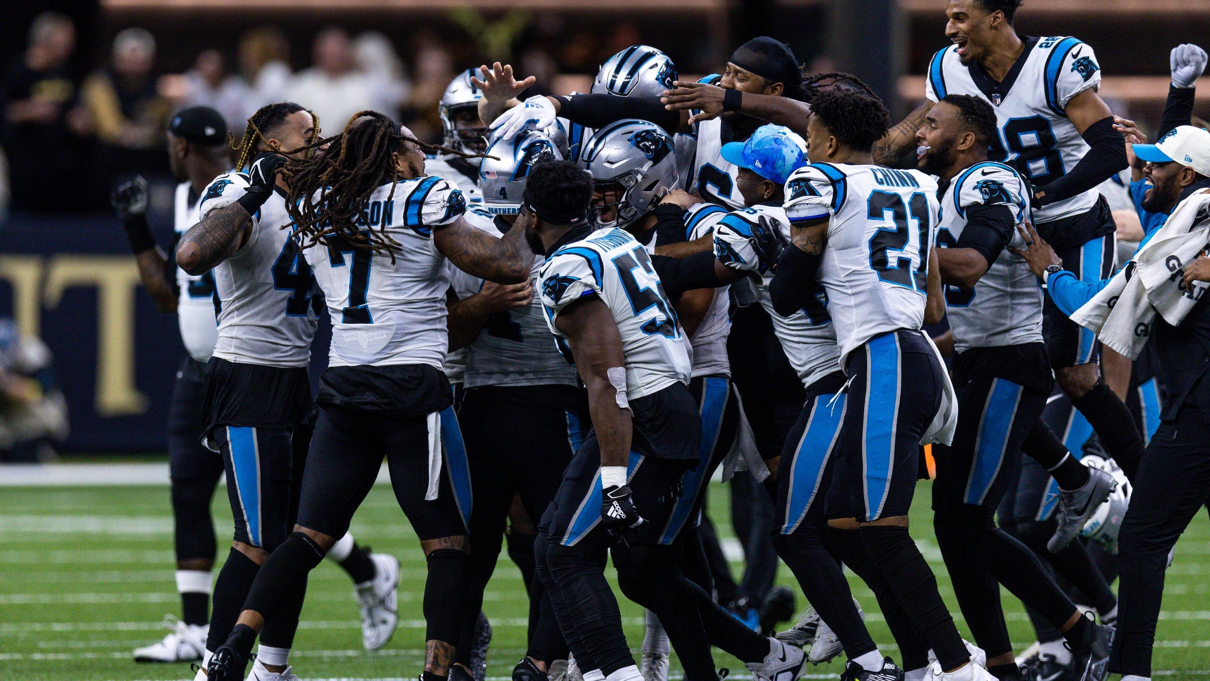Panthers 10, Saints 7 in deflating finale: Here's how it happened